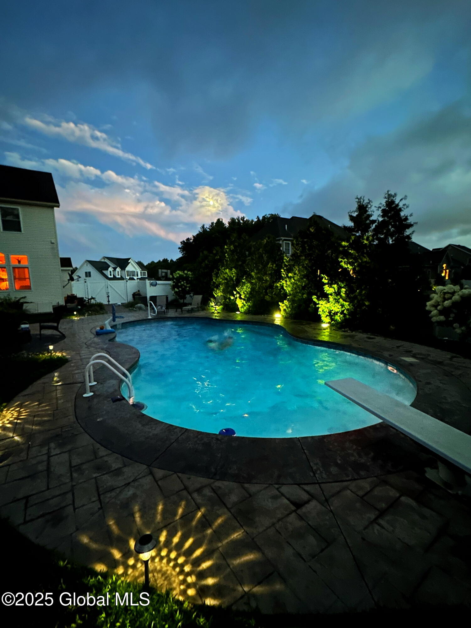 309 Westwoods Court, Albany, New York image 13