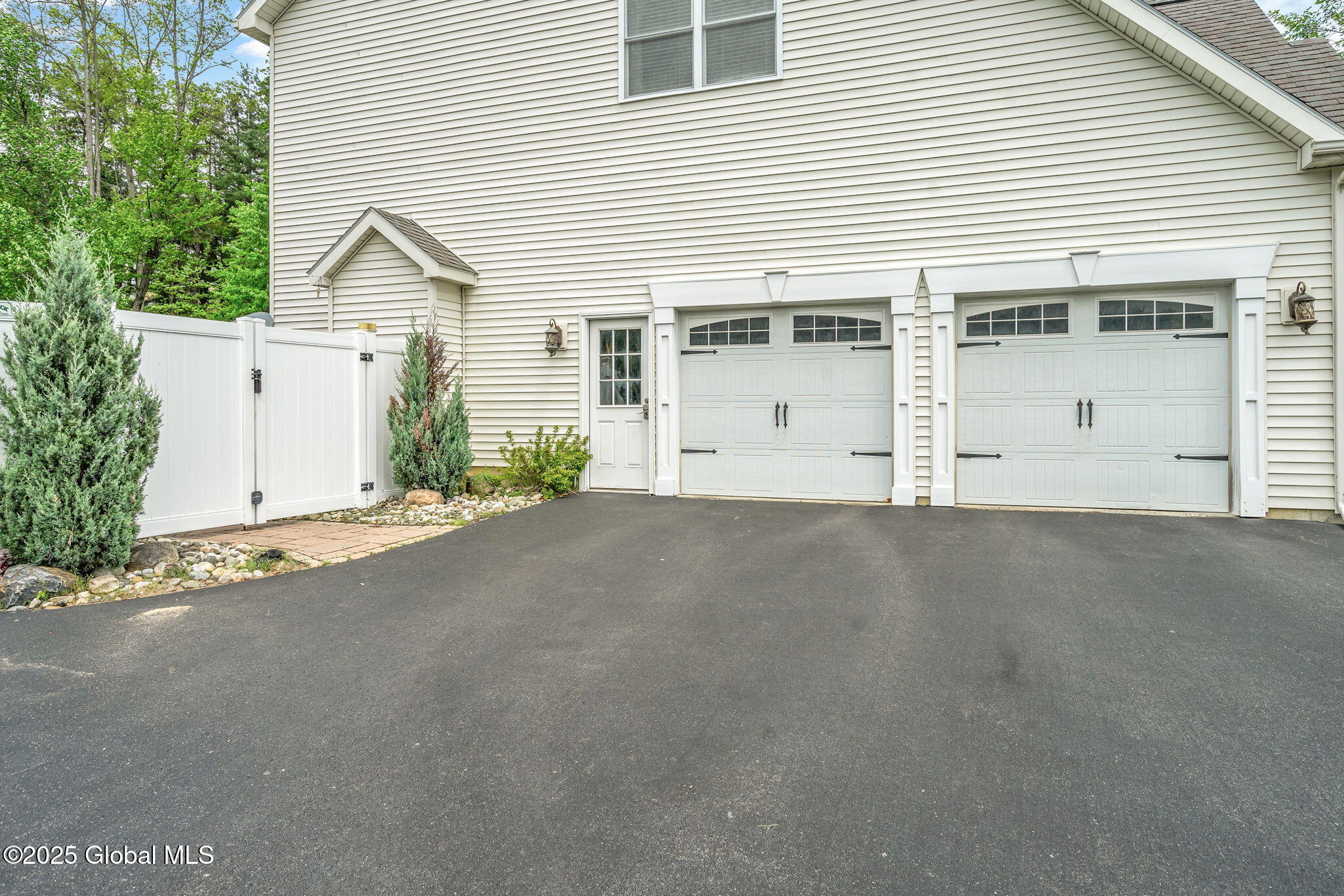 309 Westwoods Court, Albany, New York image 7