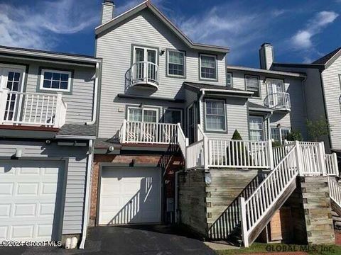 Photo of 158 Kaydeross Park Road, Saratoga Springs, NY 12866 (MLS # 202612966)