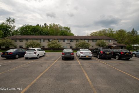 Photo of 2006 Central Avenue #105, Albany, NY 12205 (MLS # 202529508)