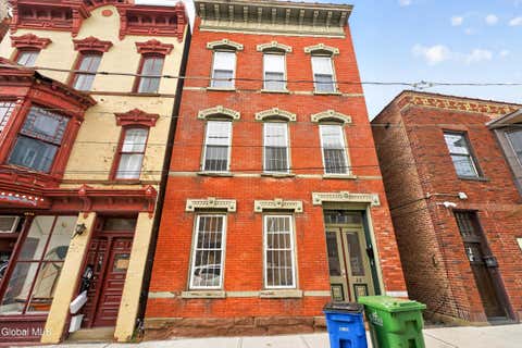 Apartment For Rent - 28 White Street #1<br/> Albany County, Cohoes, NY 12047