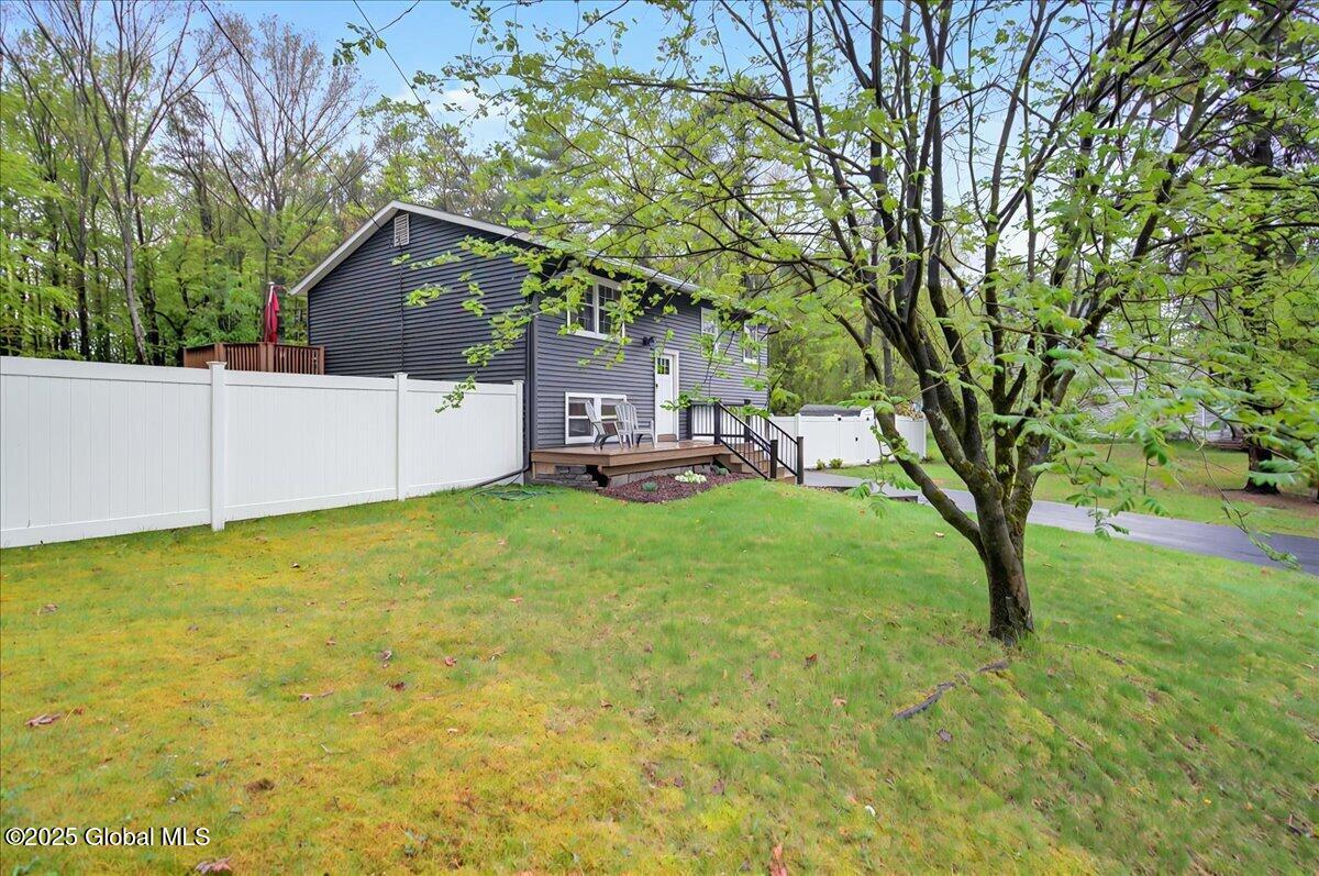 42 Red Coach Trail, Ballston Spa, New York image 3