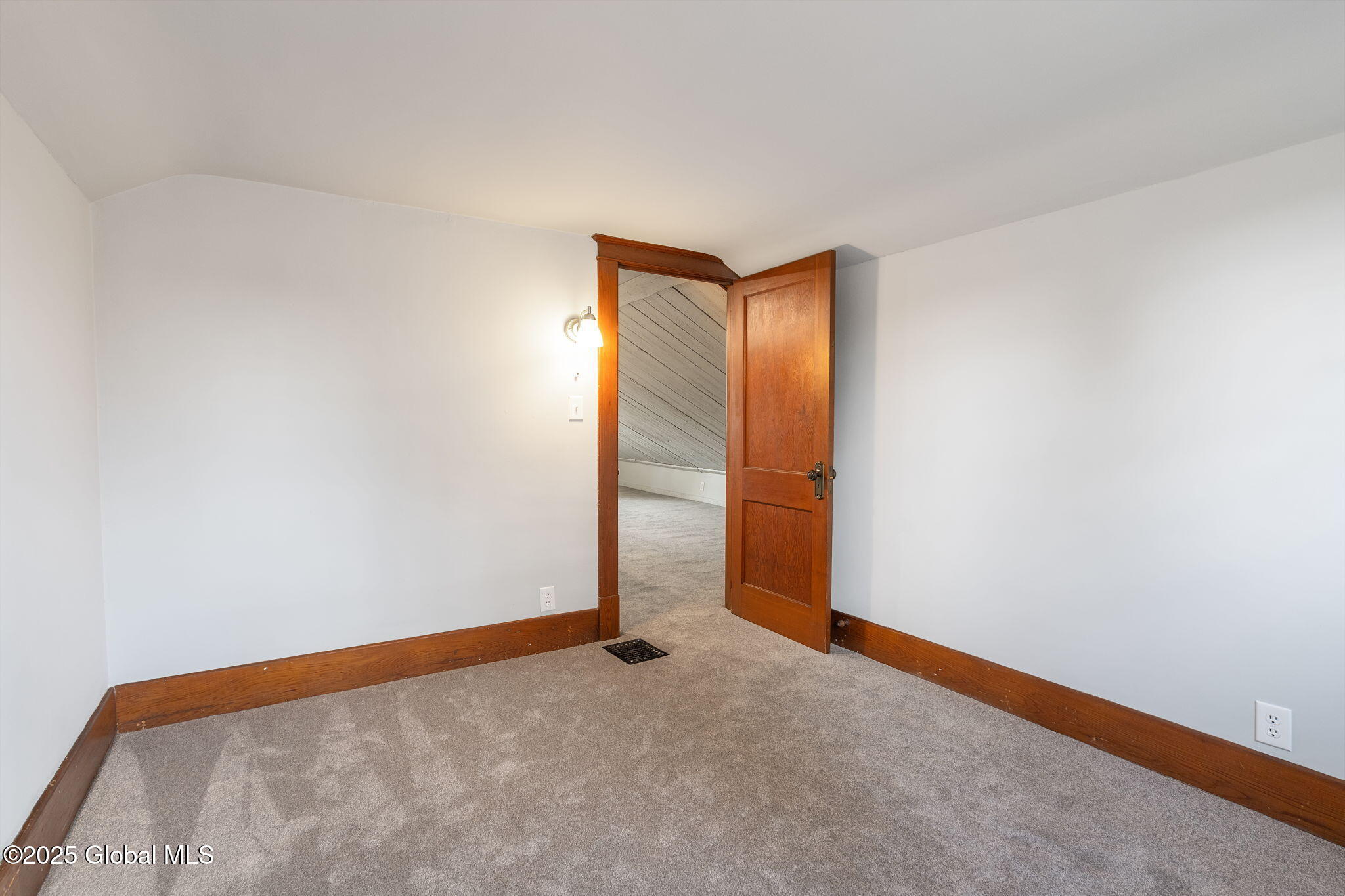 11 Maple Avenue, Slingerlands, New York image 24