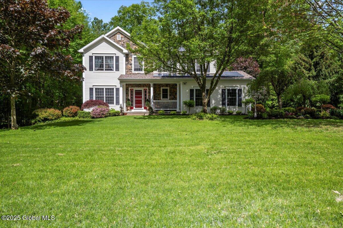 5 Equestrian Way, Clifton Park, New York image 1