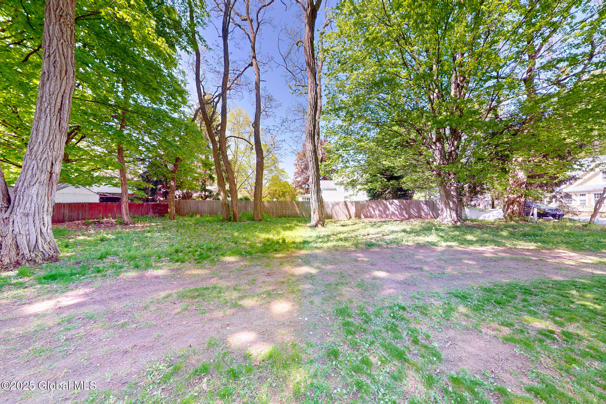 18 Marion Avenue, Saratoga Springs, New York image 32