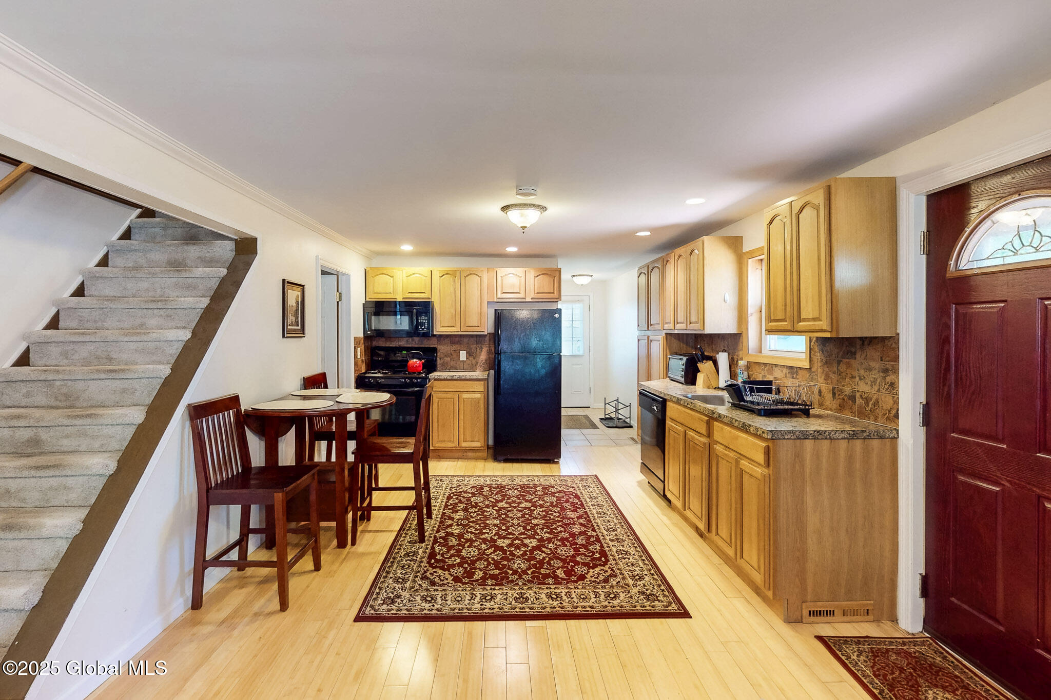 18 Marion Avenue, Saratoga Springs, New York image 3