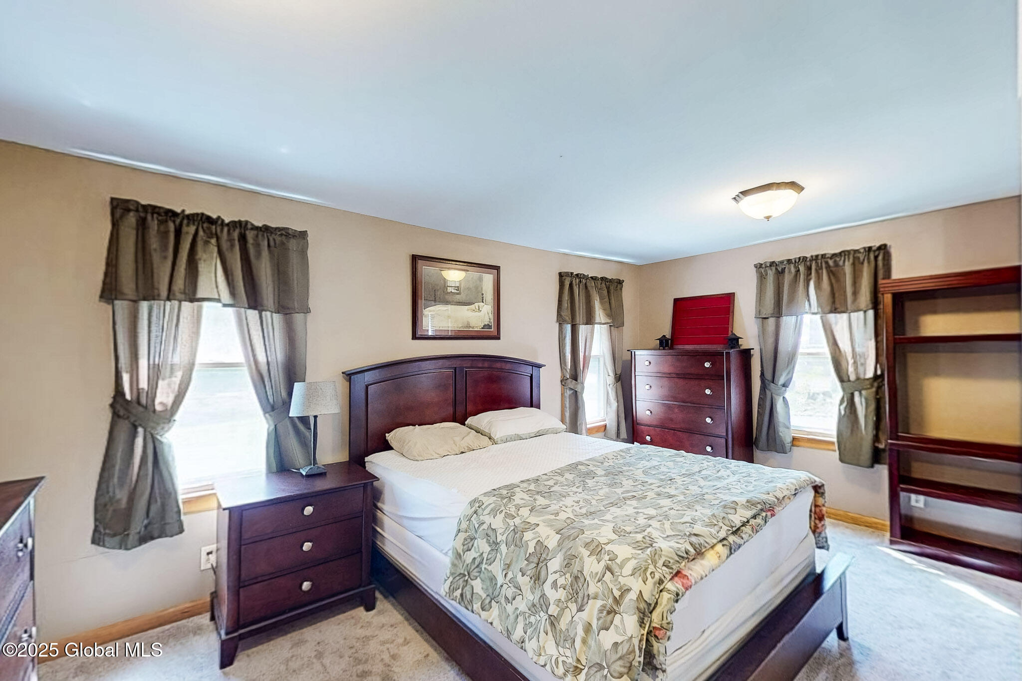 18 Marion Avenue, Saratoga Springs, New York image 9