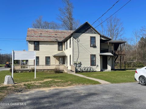Photo of 524 Maple Avenue #Apt 1, Wilton, NY 12866 (MLS # 202523112)