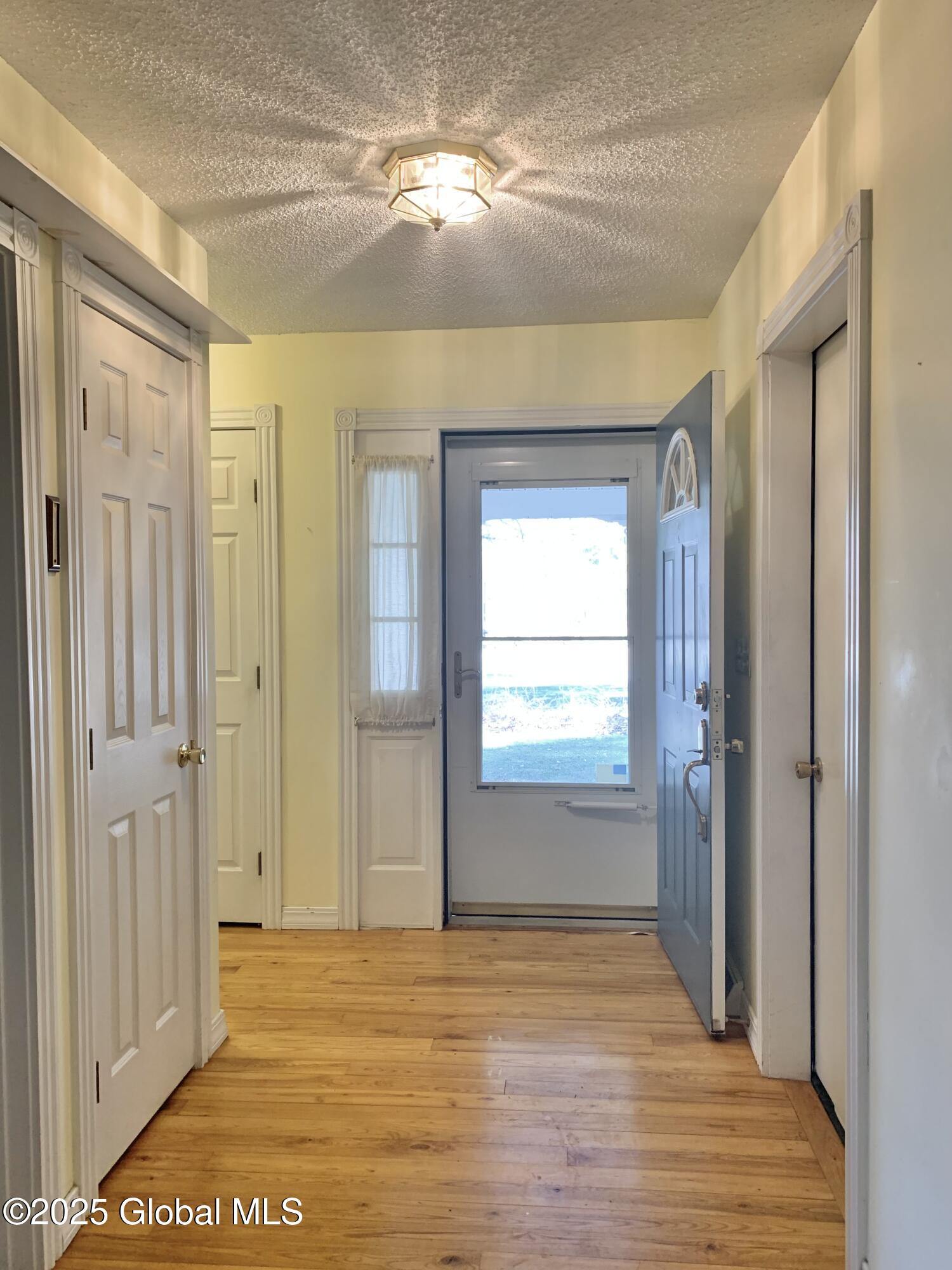 6 Doe Run, Gansevoort, New York image 11