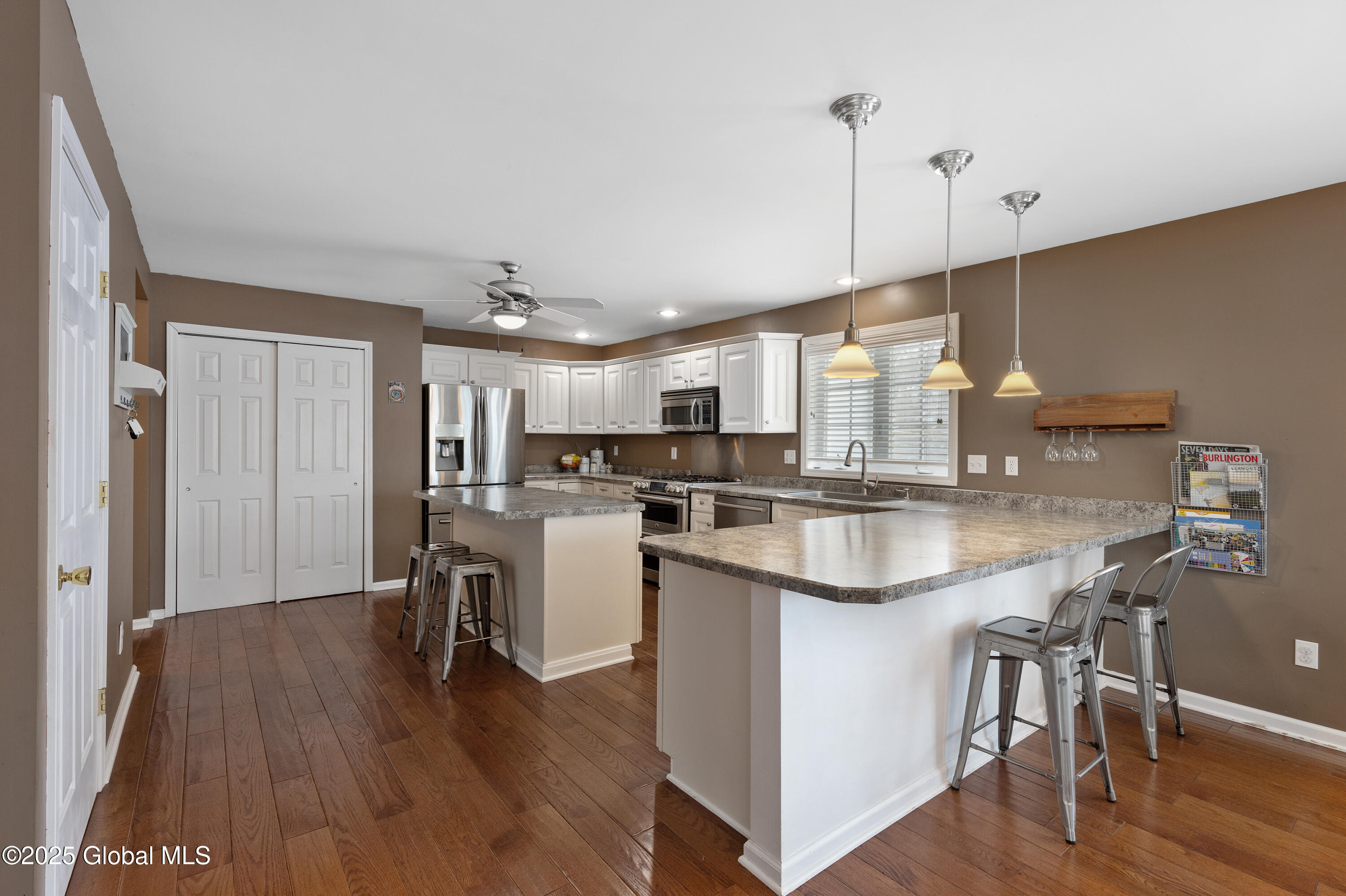 1B Applewood Drive, Ballston Lake, New York image 17