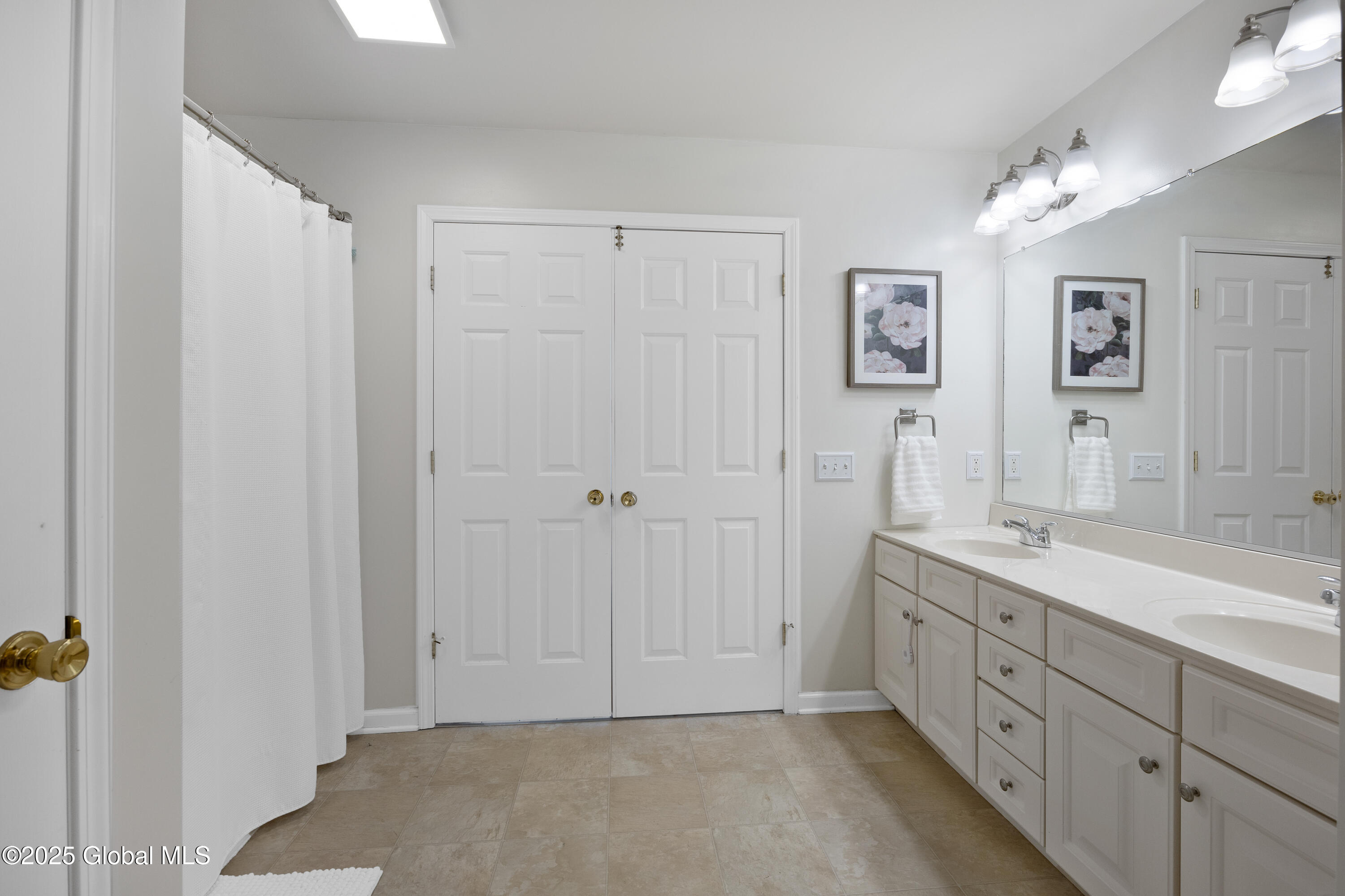 1B Applewood Drive, Ballston Lake, New York image 23