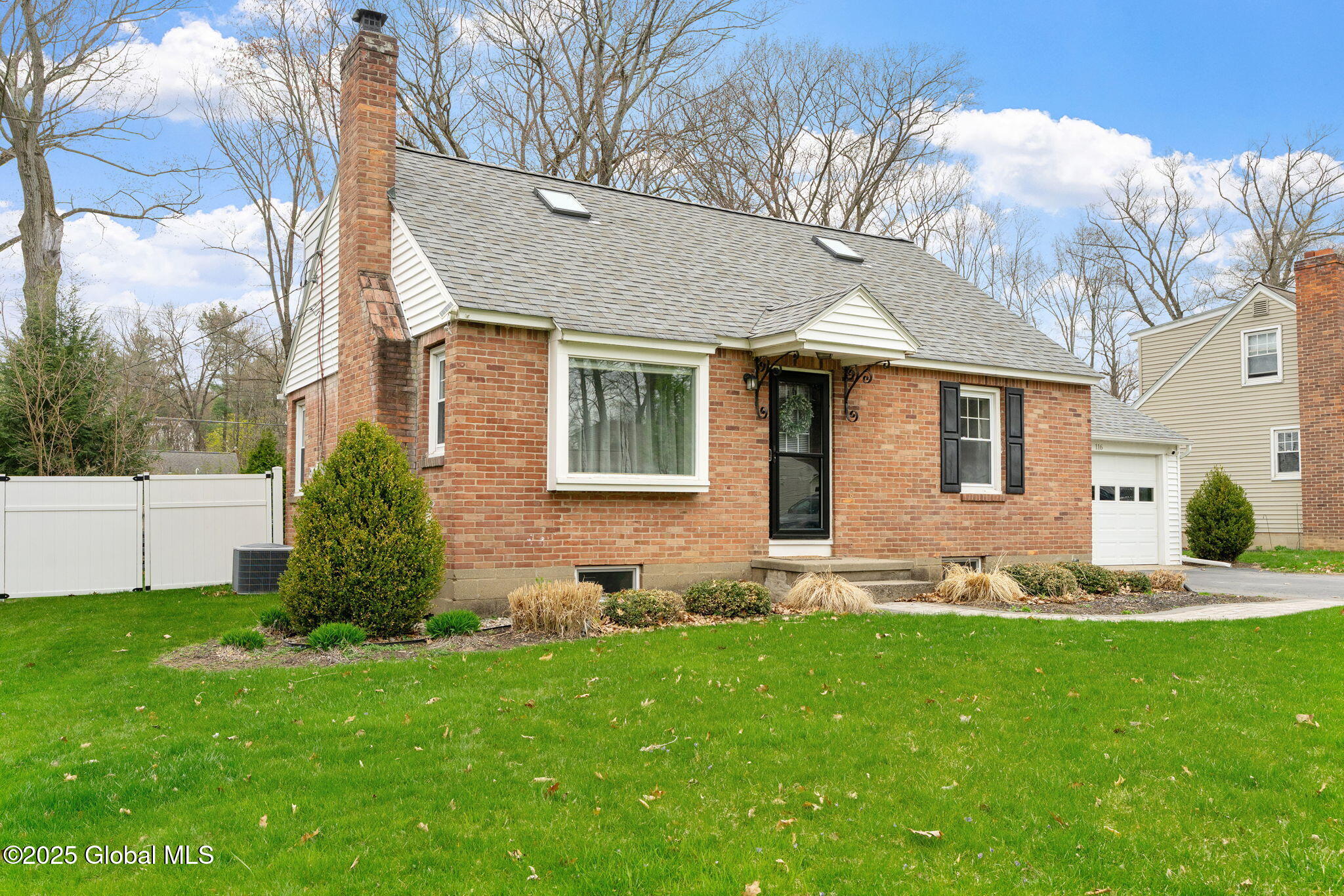 116 Willow Lane, Schenectady, New York image 4