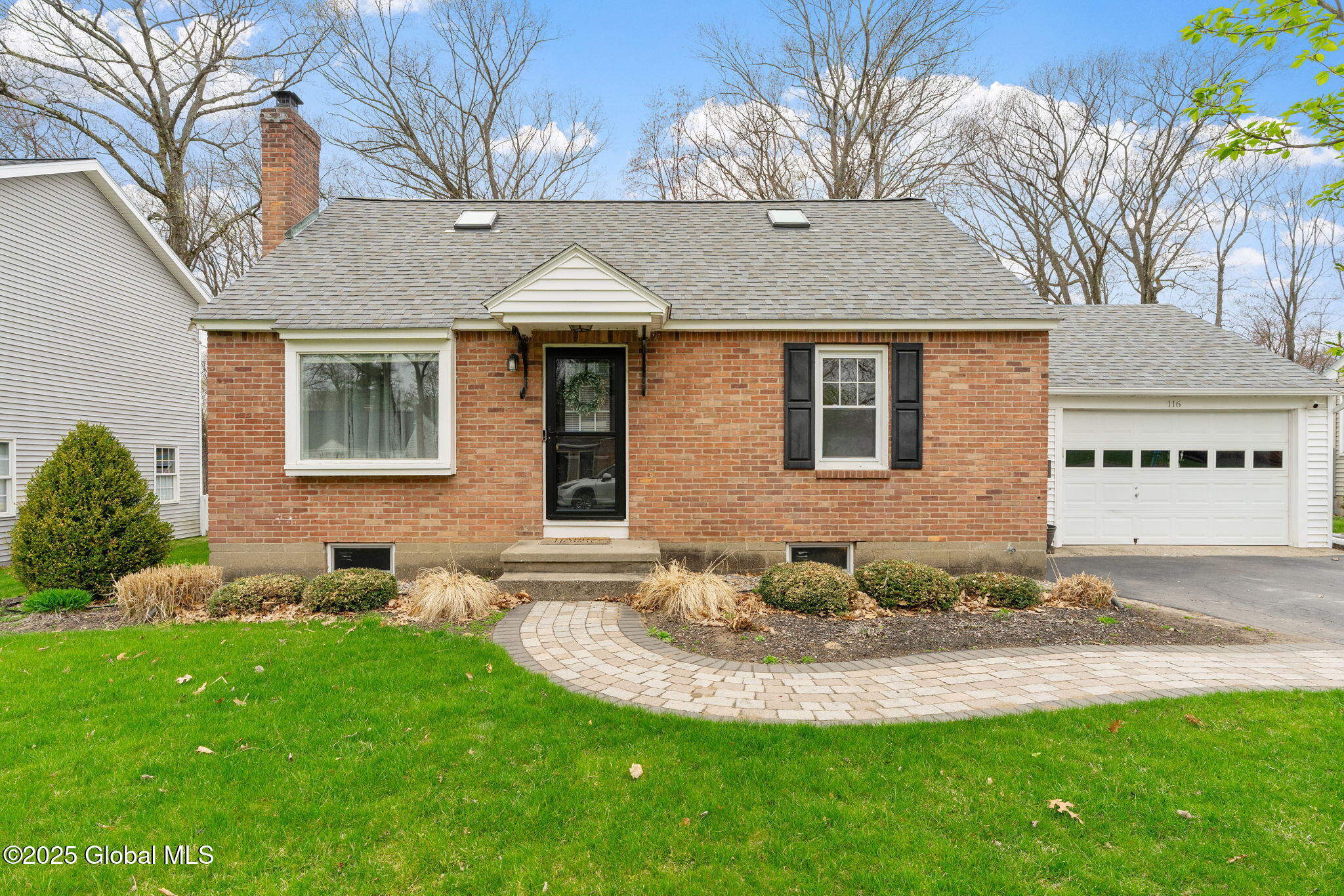 116 Willow Lane, Schenectady, New York image 1