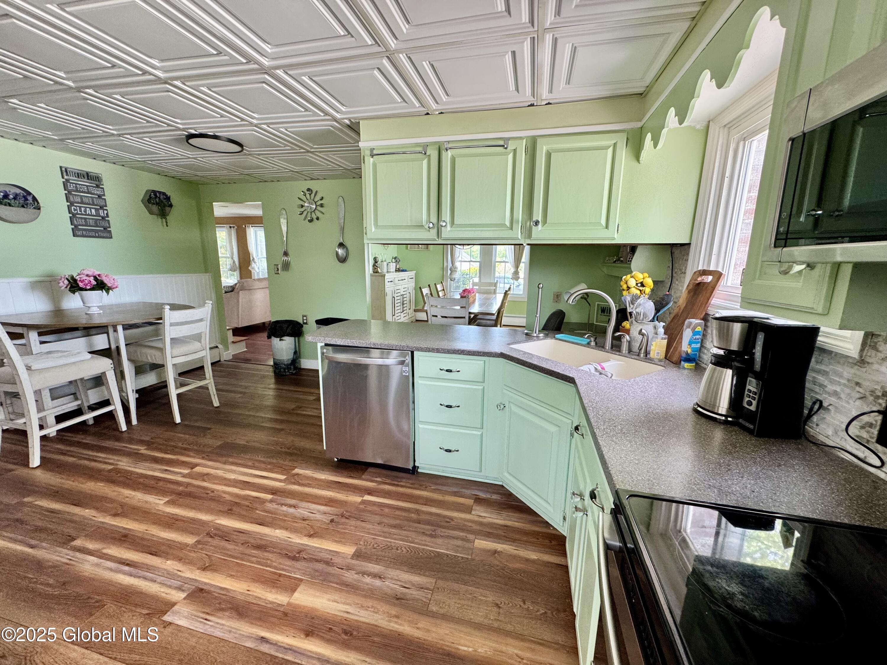 302 Pennsylvania Avenue, Johnstown, New York image 15