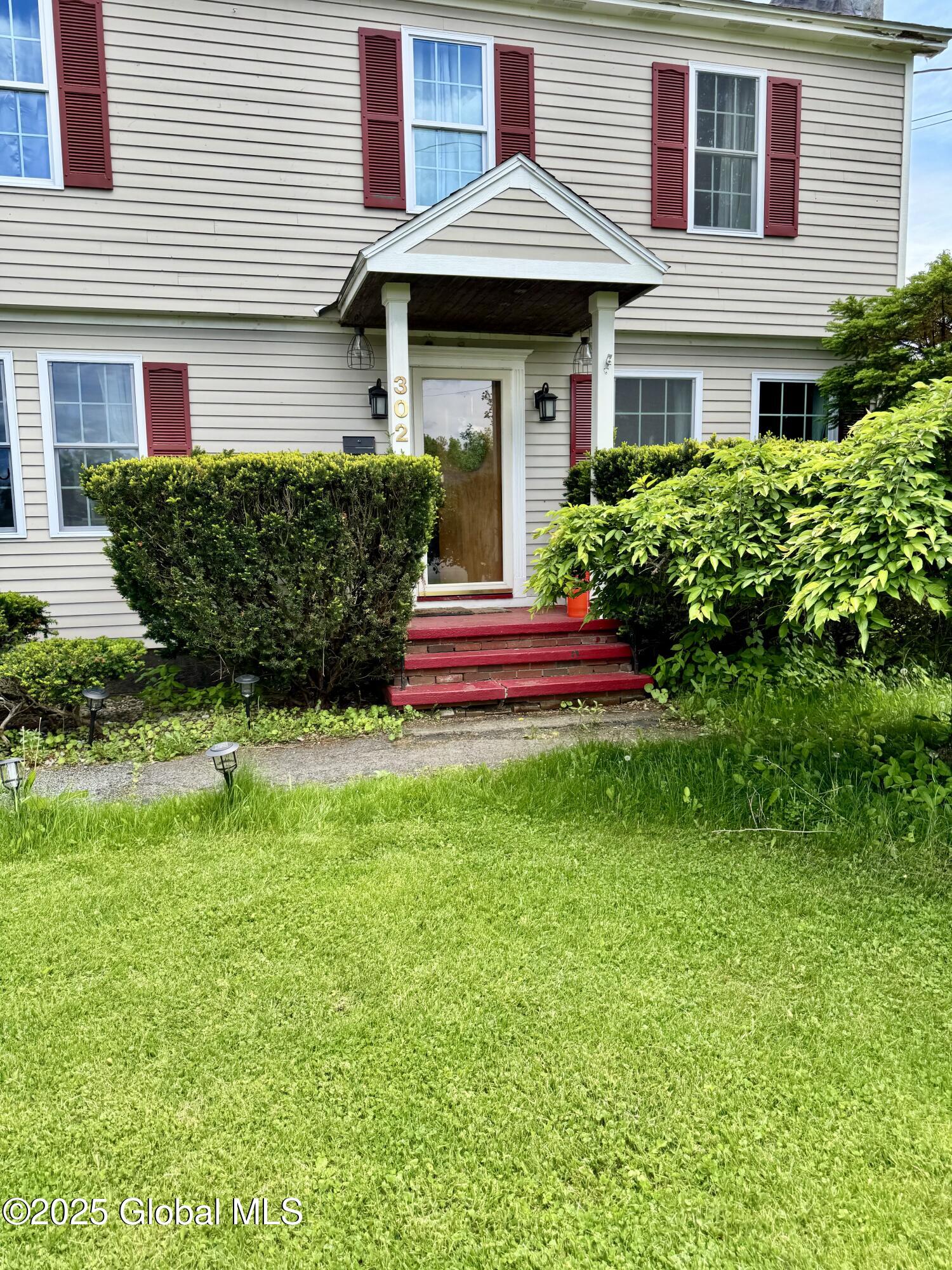 302 Pennsylvania Avenue, Johnstown, New York image 2