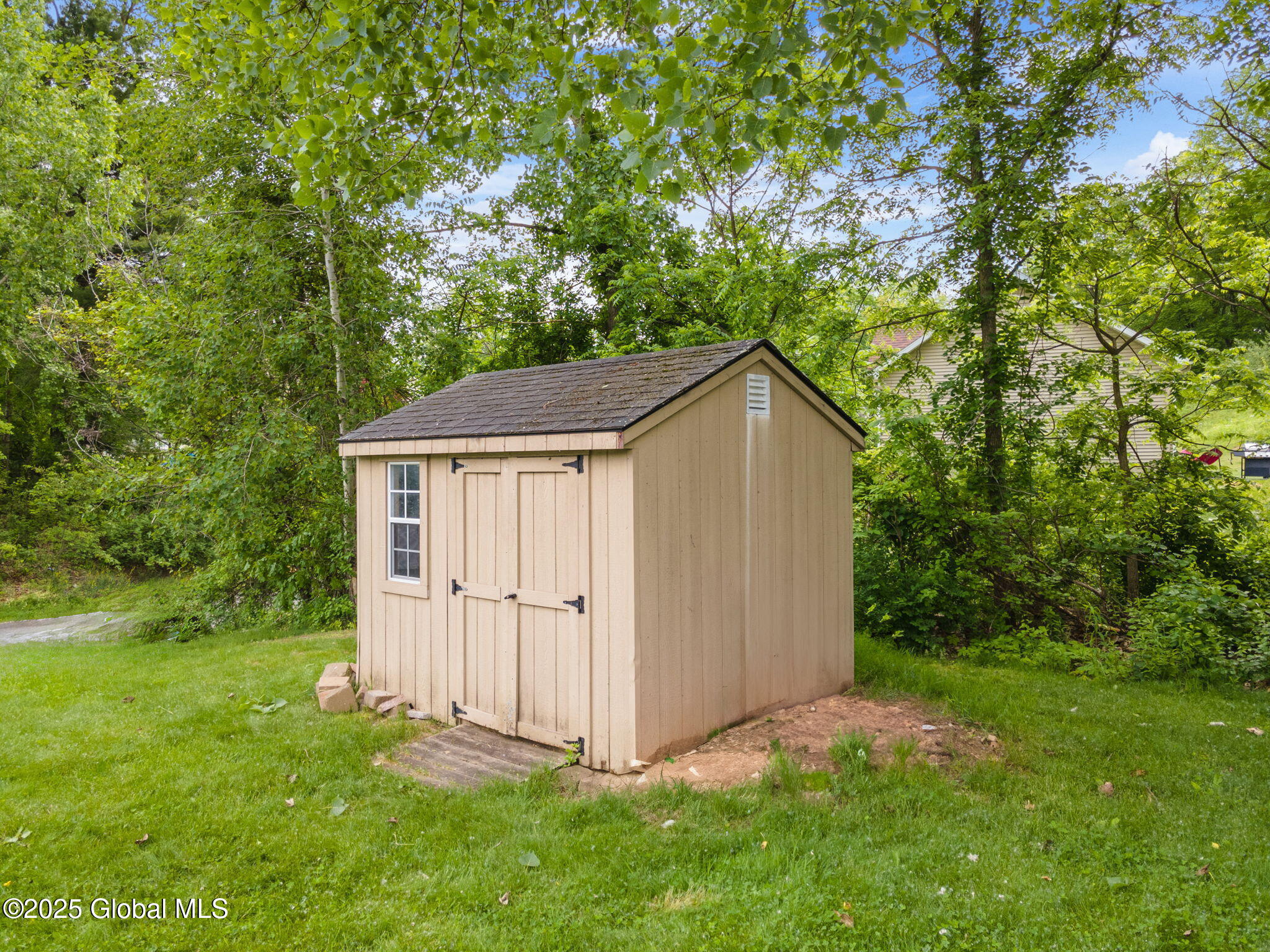 110 Trinity Place, Selkirk, New York image 45