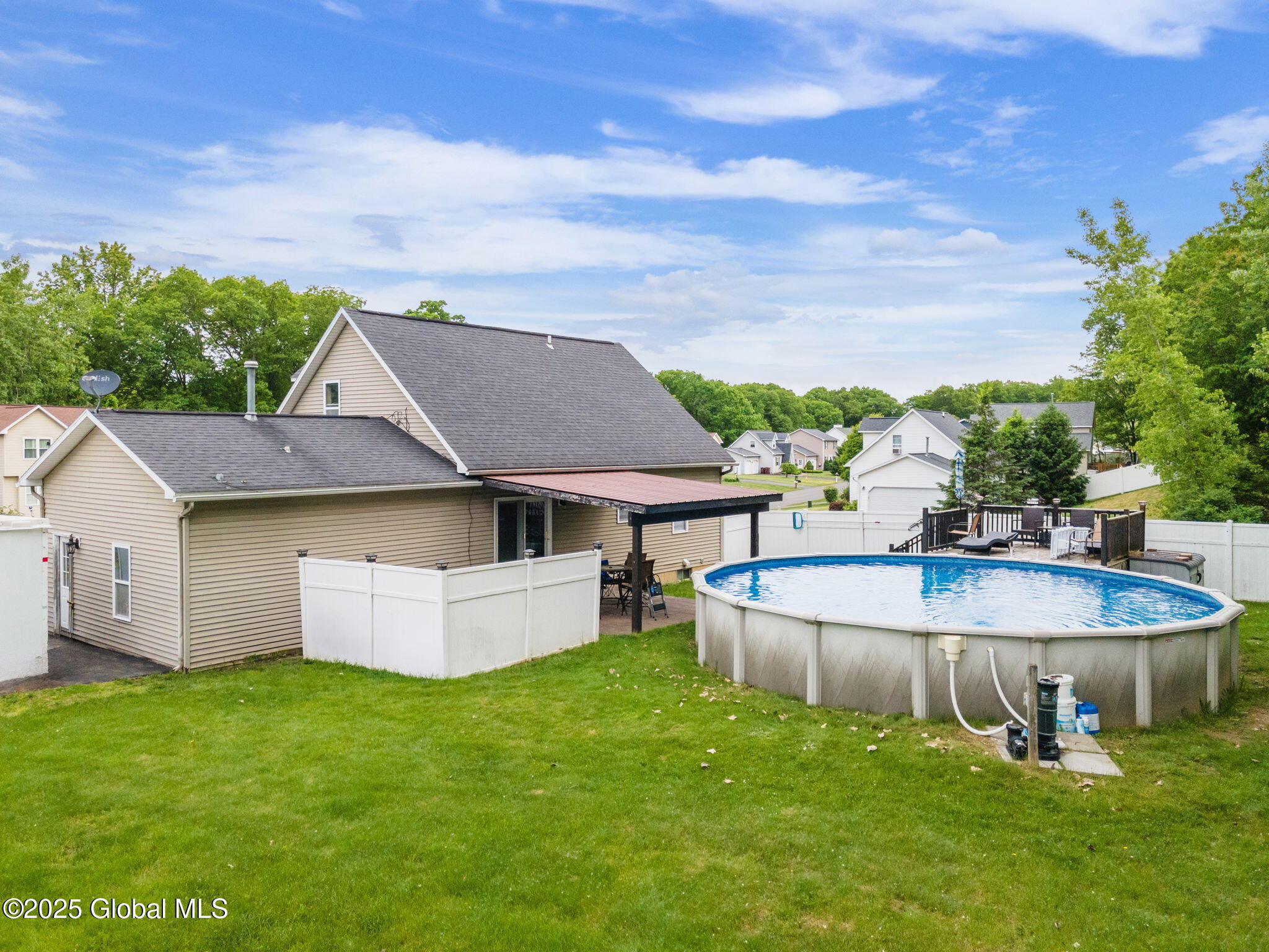 110 Trinity Place, Selkirk, New York image 37