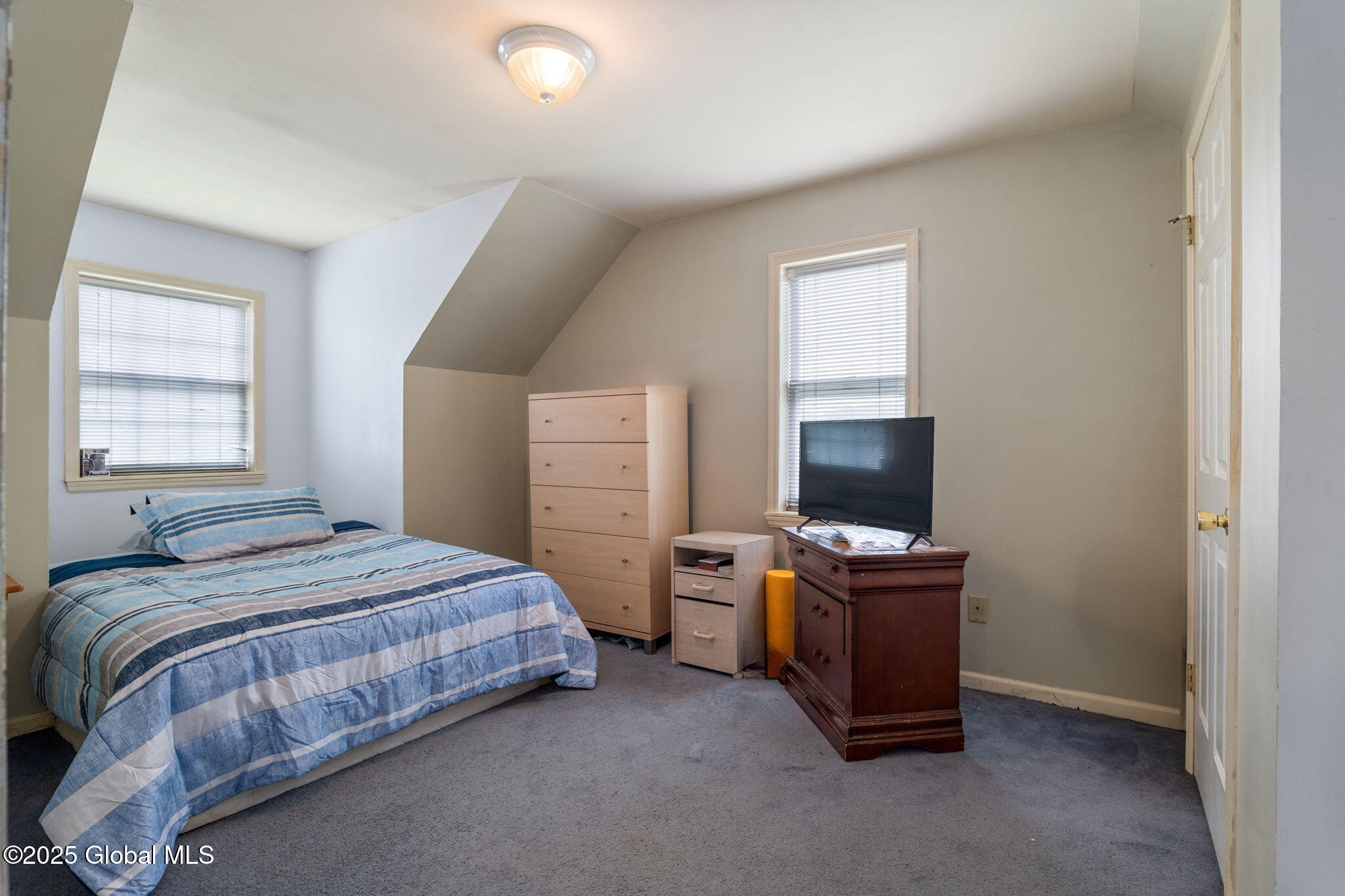 110 Trinity Place, Selkirk, New York image 29