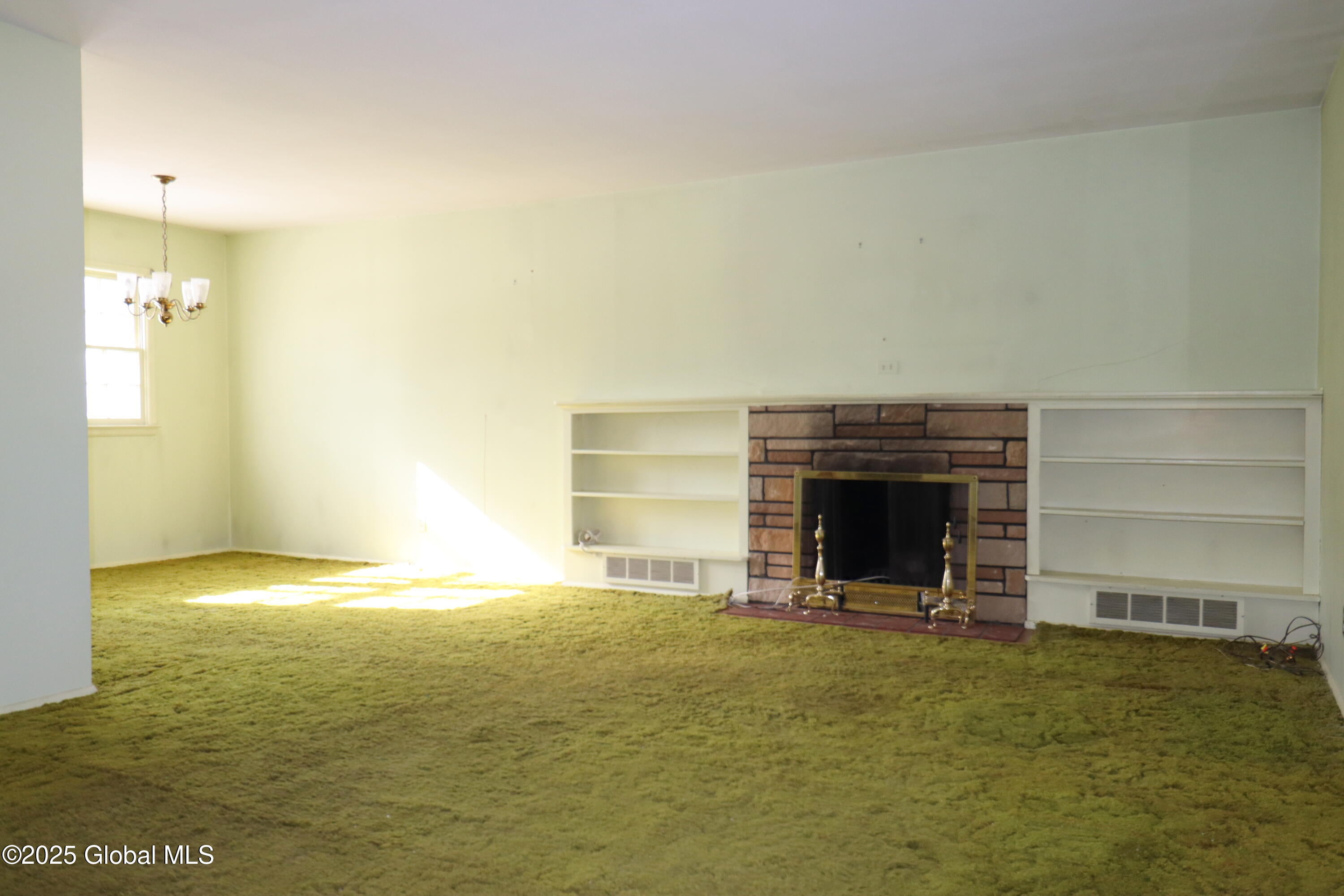 663 St Davids Lane, Niskayuna, New York image 4