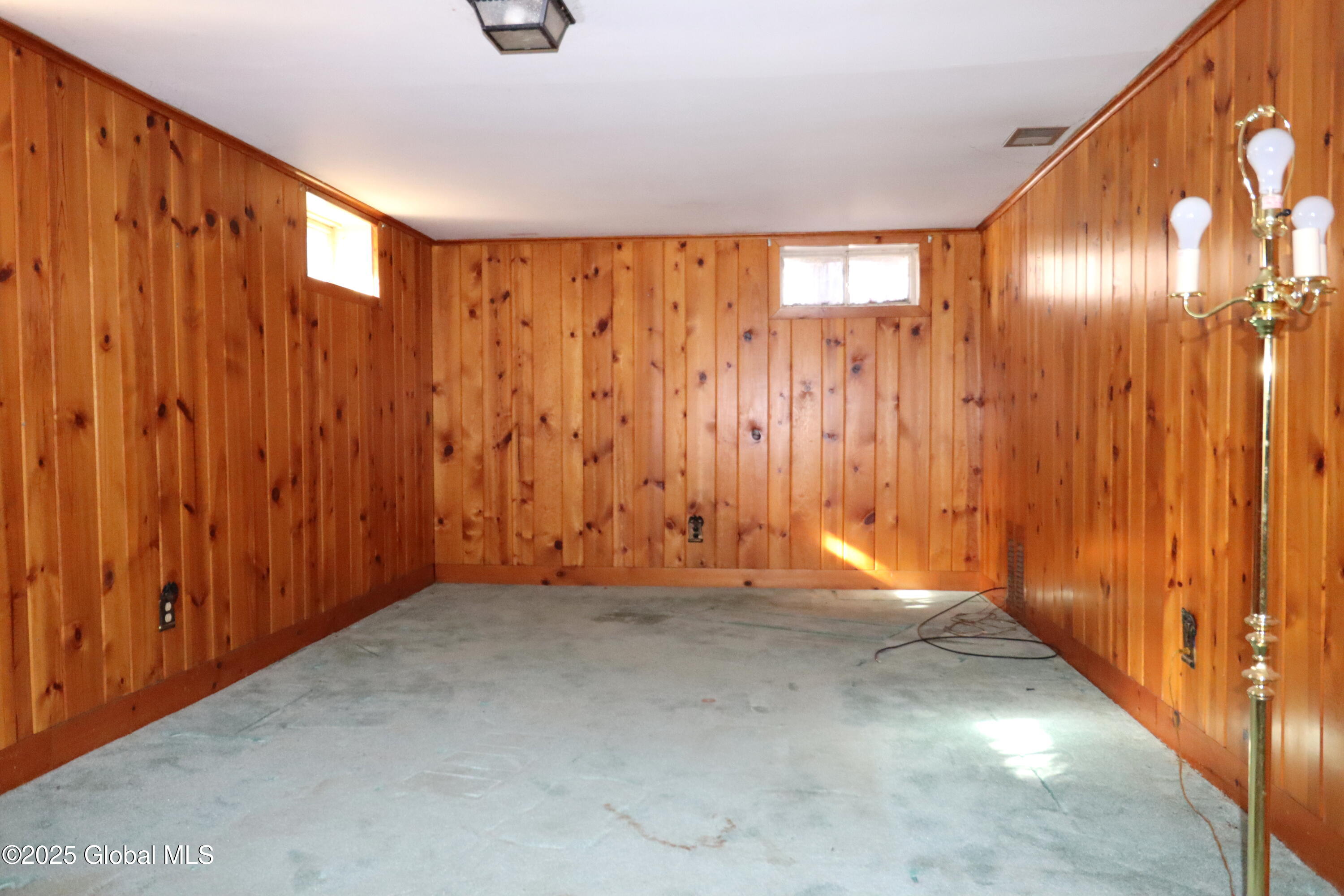 663 St Davids Lane, Niskayuna, New York image 30