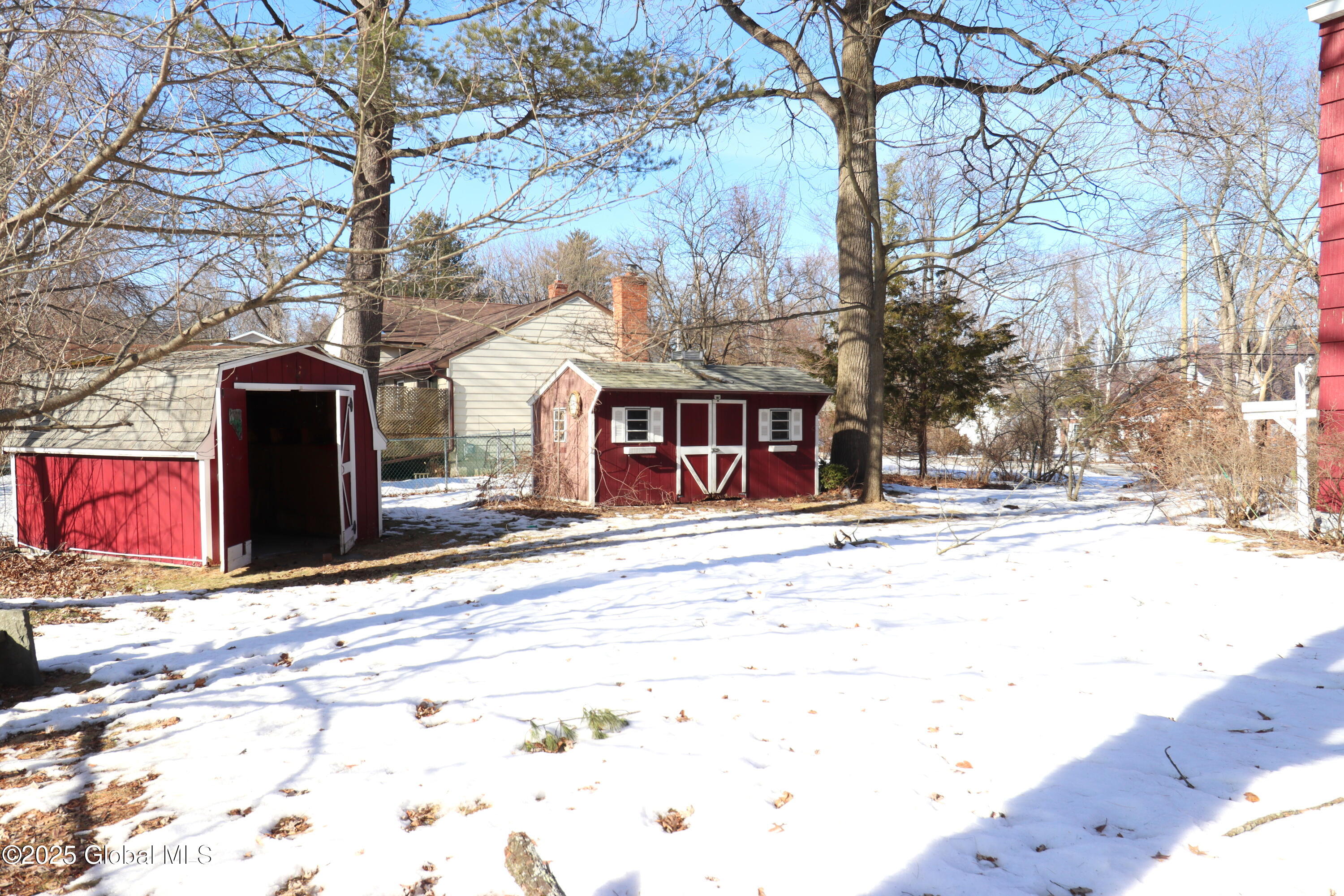 663 St Davids Lane, Niskayuna, New York image 36