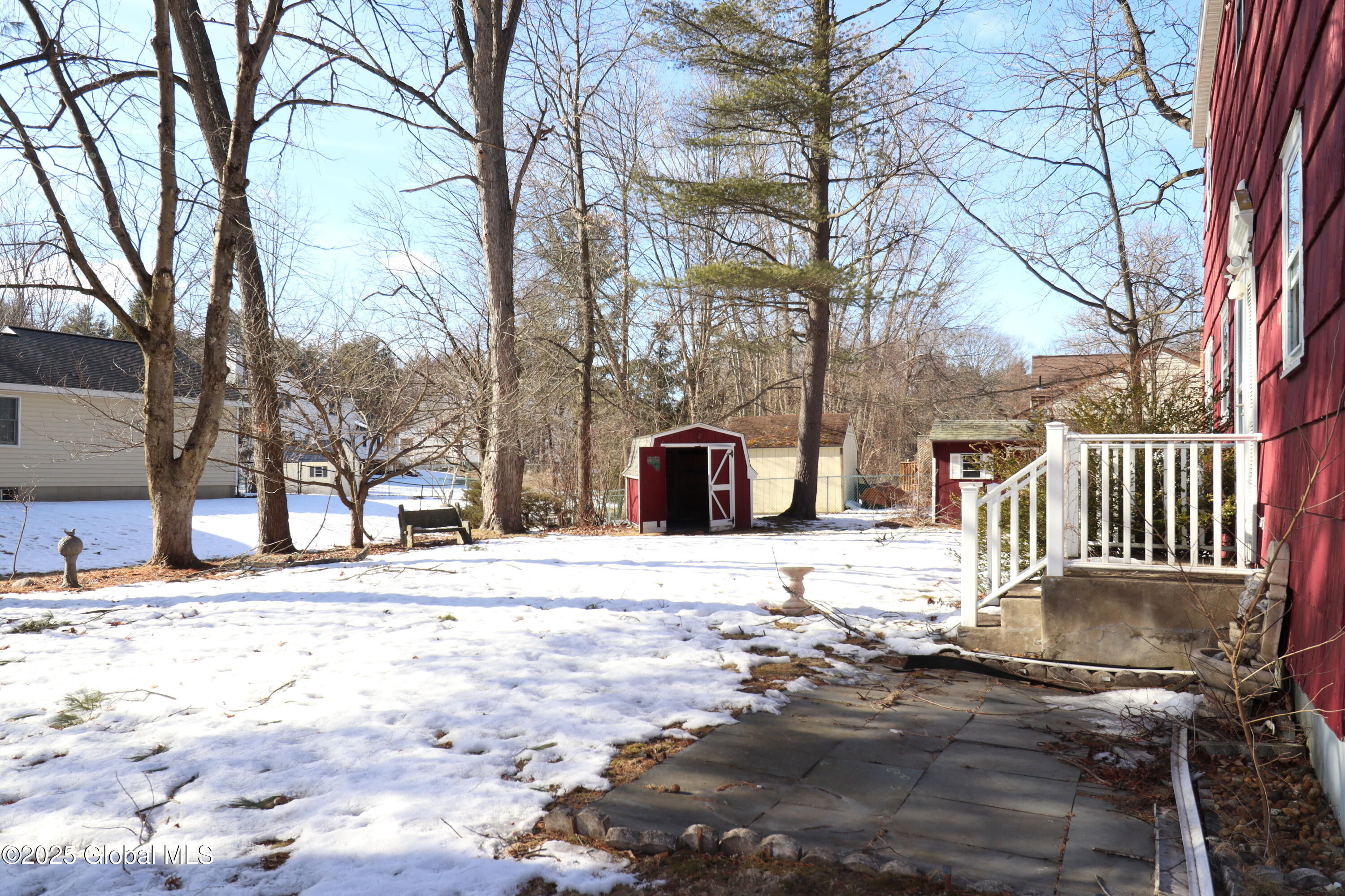 663 St Davids Lane, Niskayuna, New York image 33