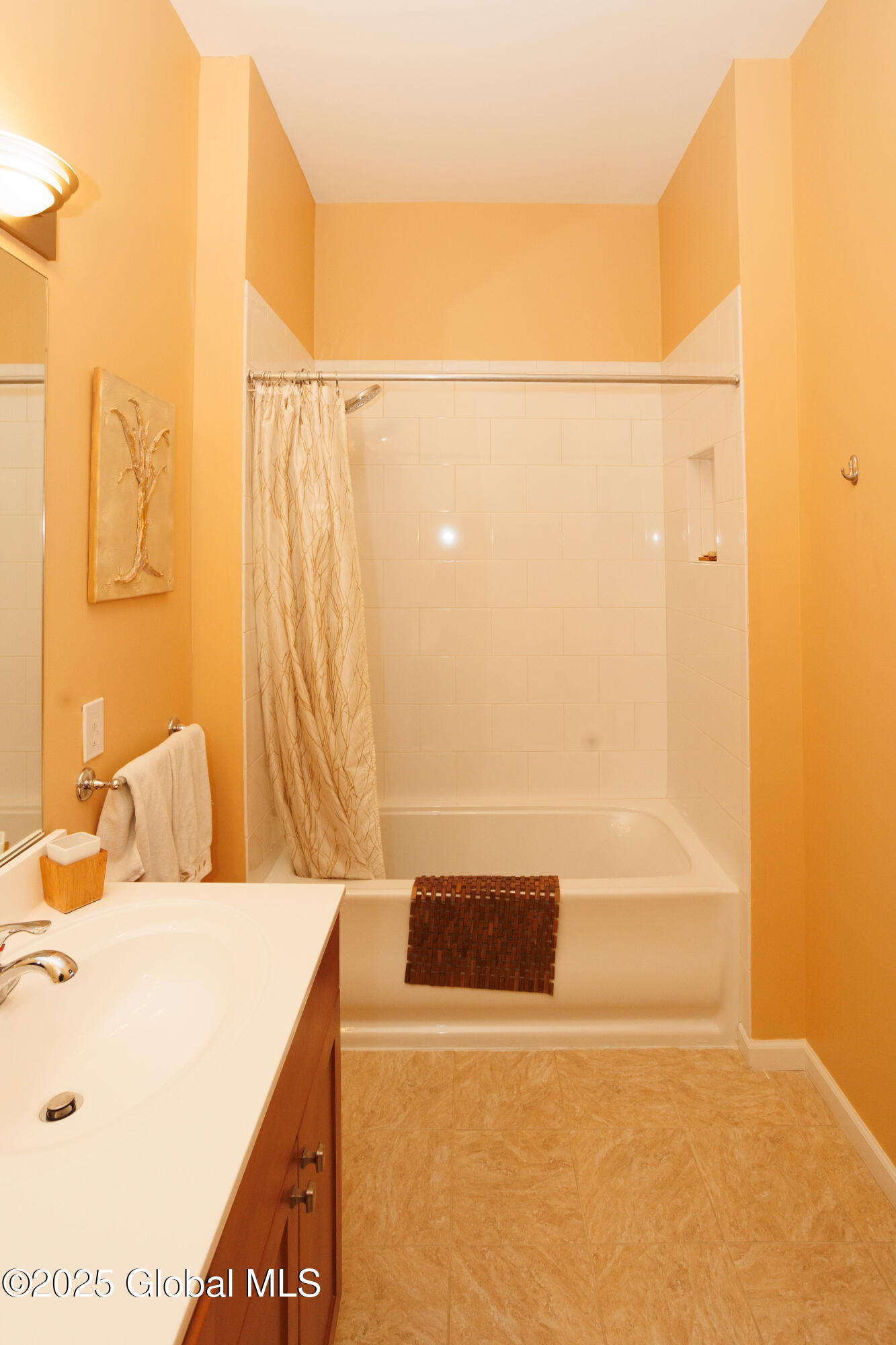 9 Bryn Mawr Court, Albany, New York image 19