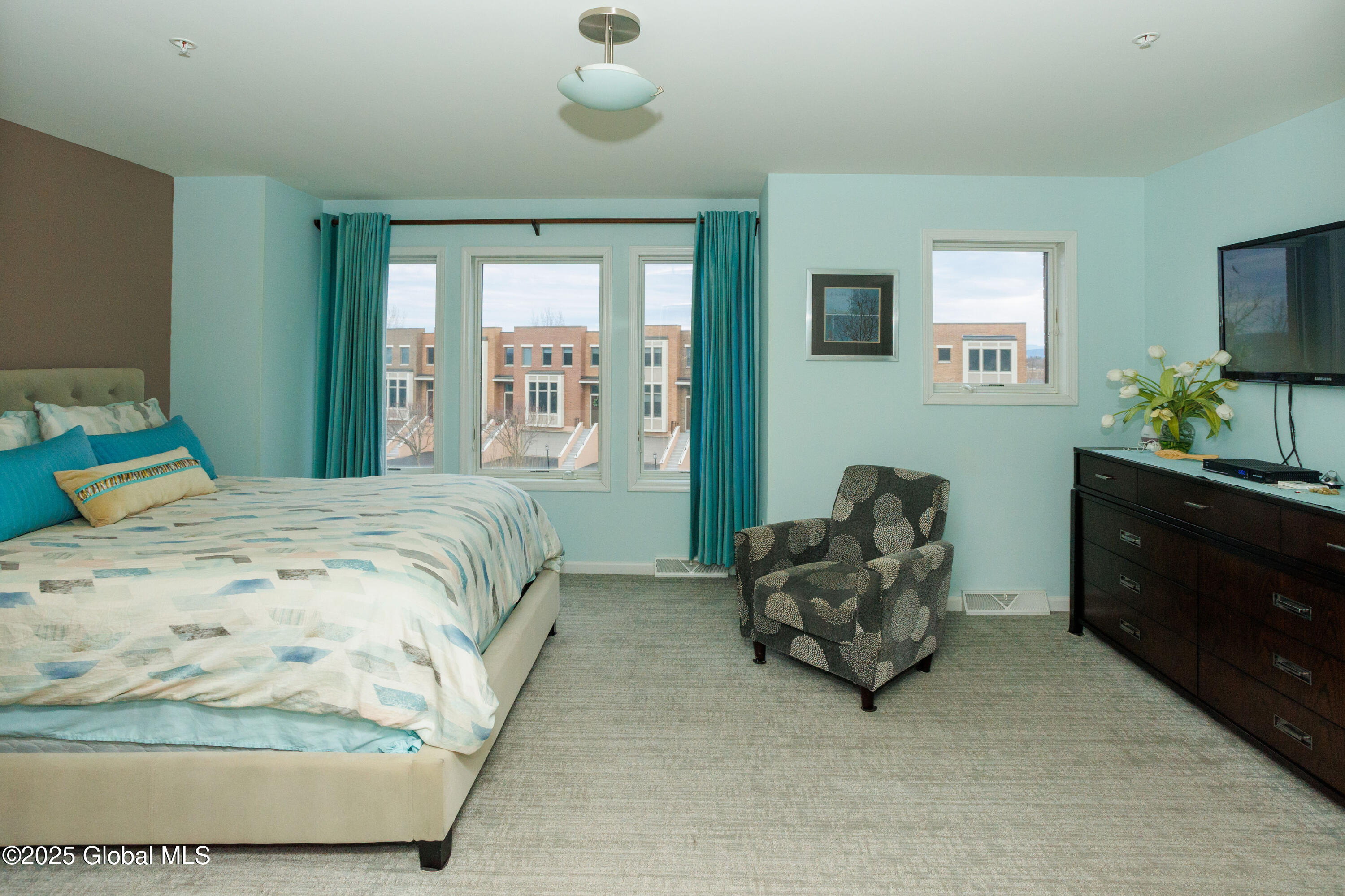 9 Bryn Mawr Court, Albany, New York image 27