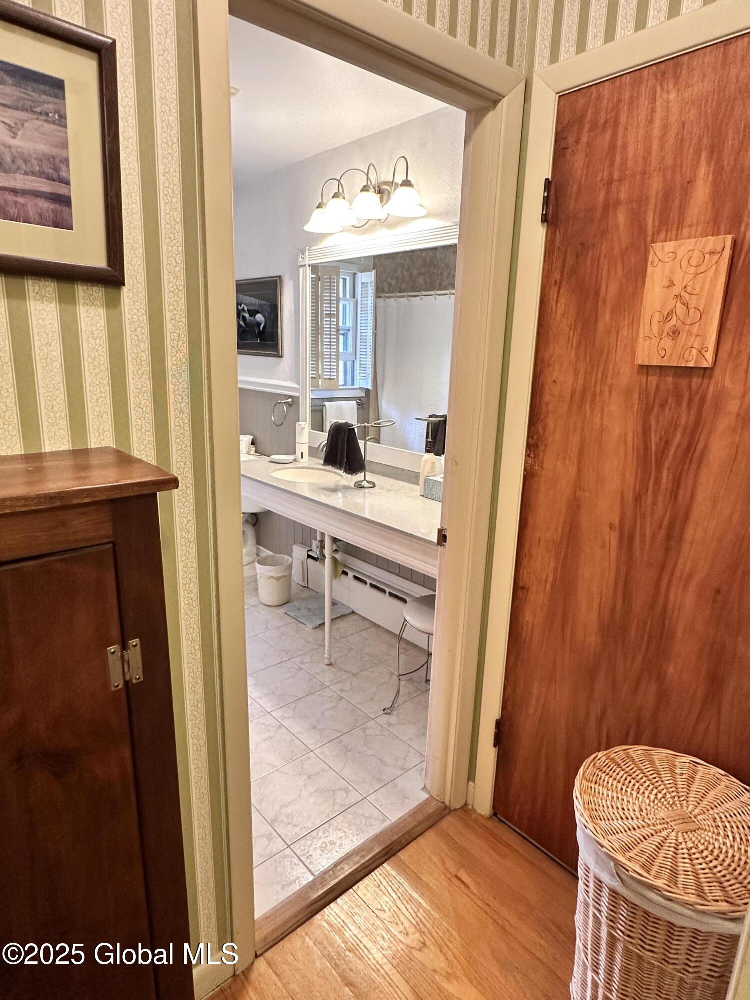 1 Valley View Drive, Troy, New York image 19