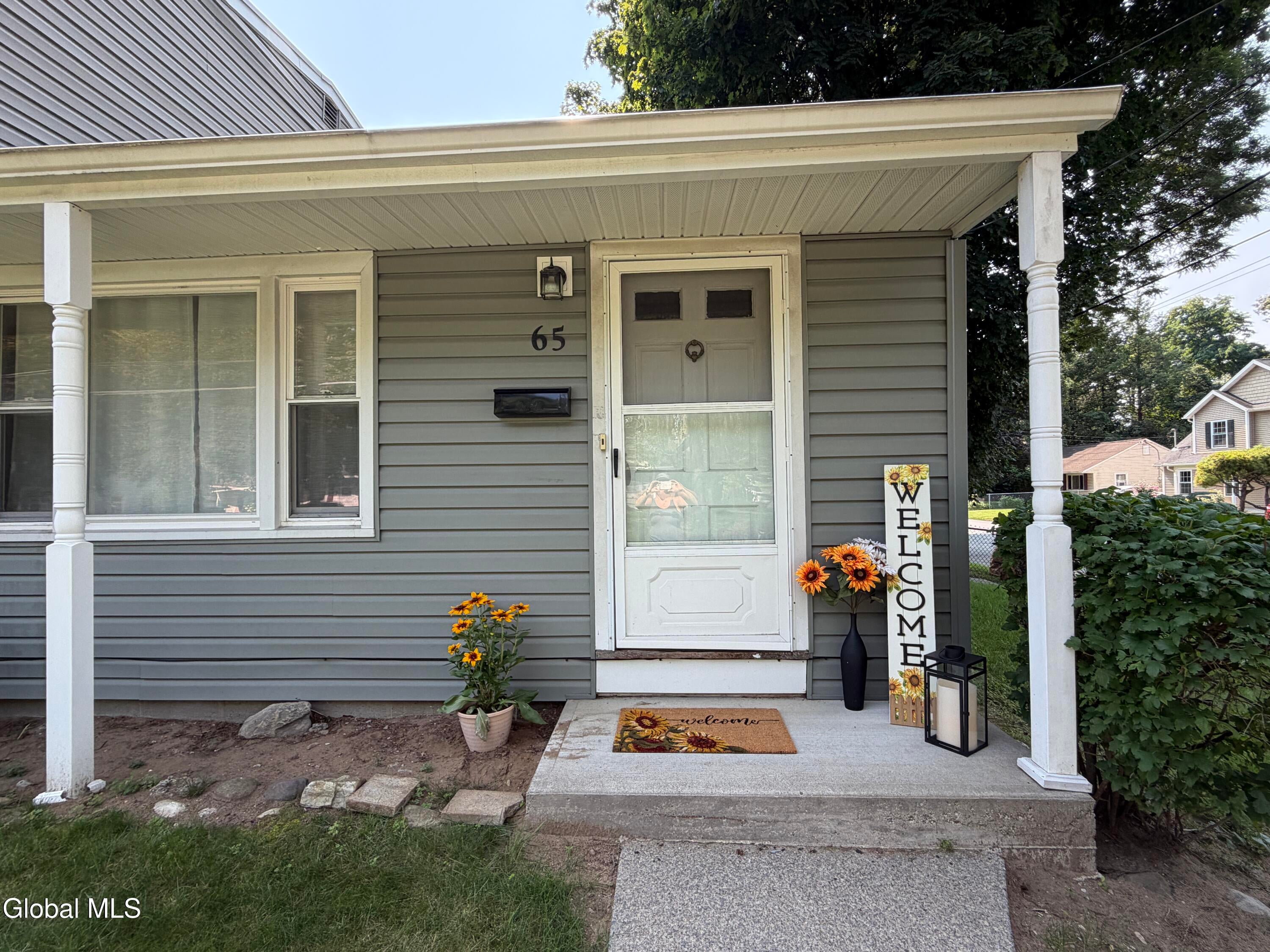 65 Locust Park