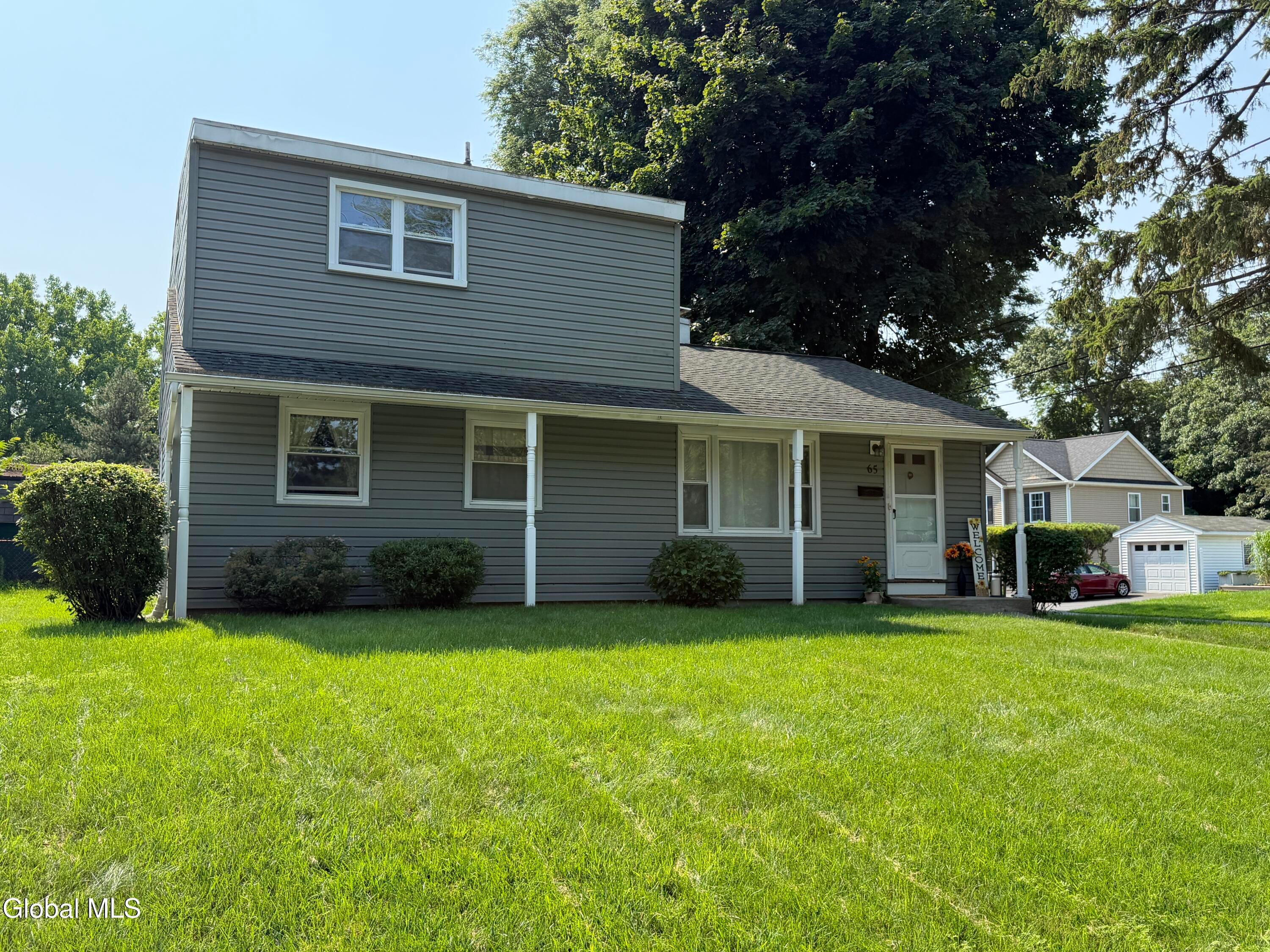 65 Locust Park