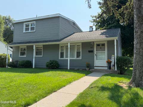 Photo of 65 Locust Park, Colonie, NY 12205 (MLS # 202623886)