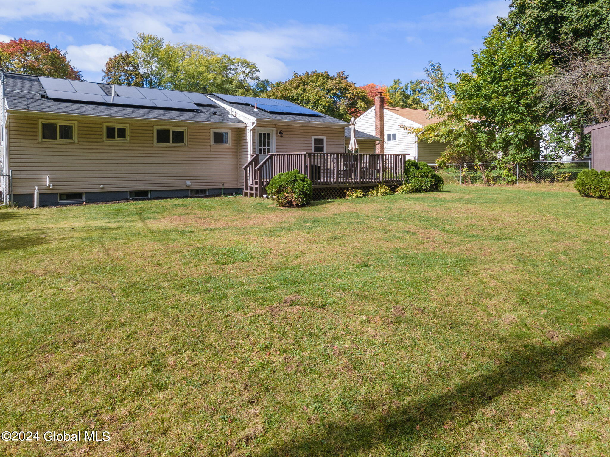 21 Frantone Lane, Loudonville, New York image 33