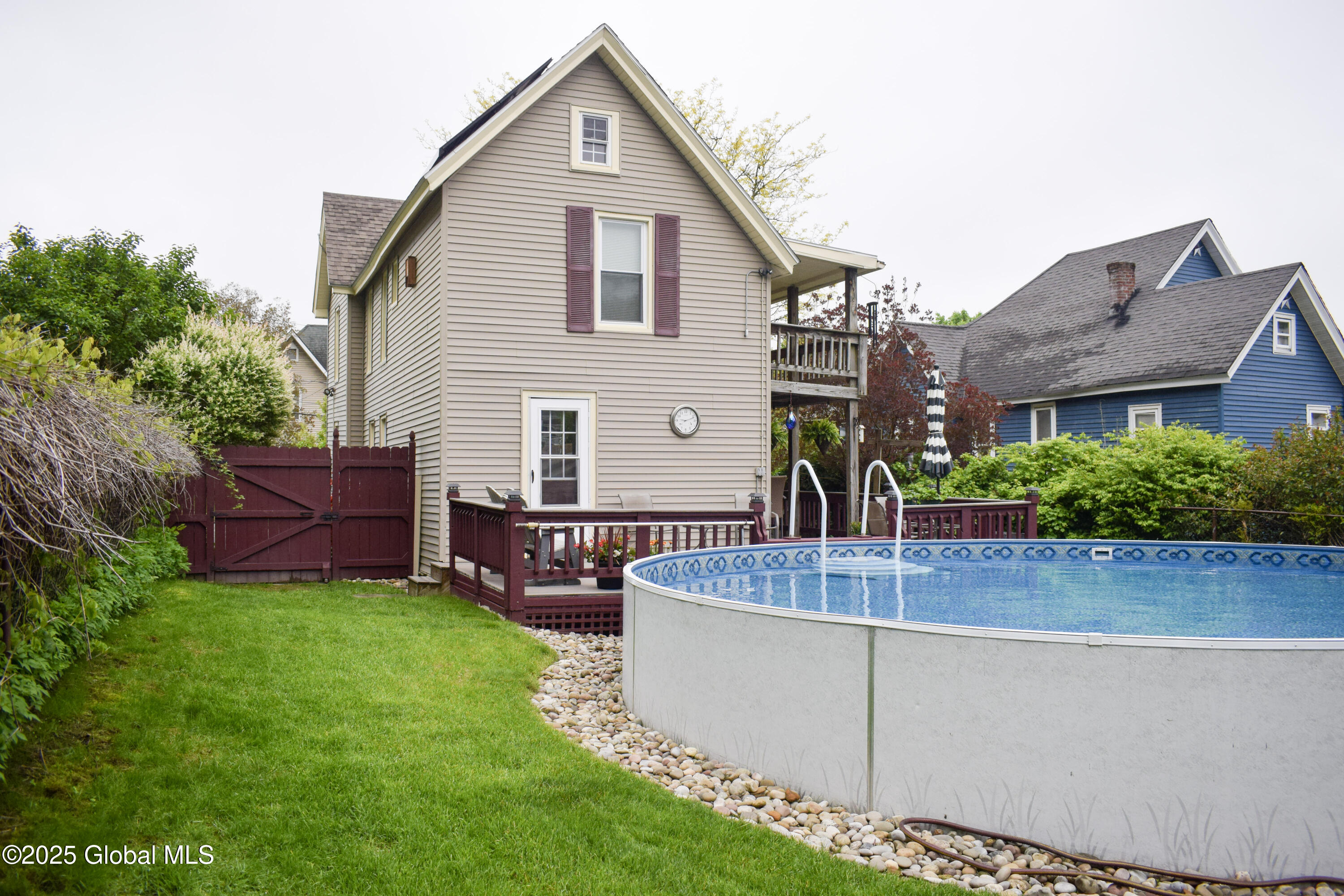 57 Park Street, Gloversville, New York image 5