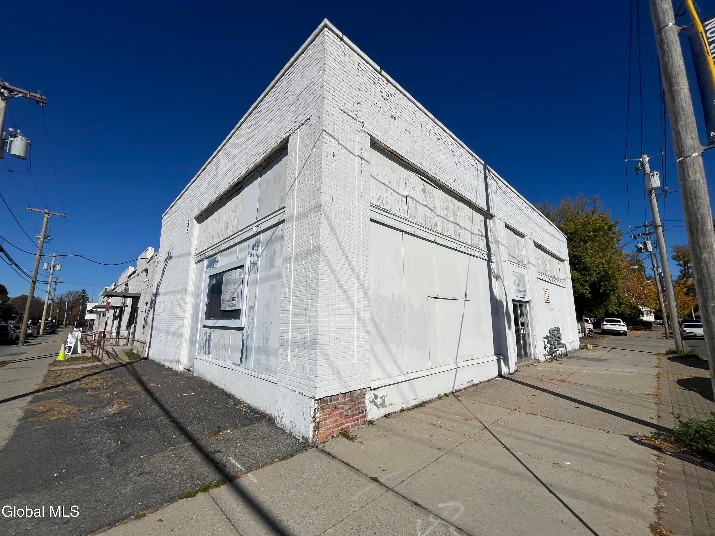 226 N Allen Street