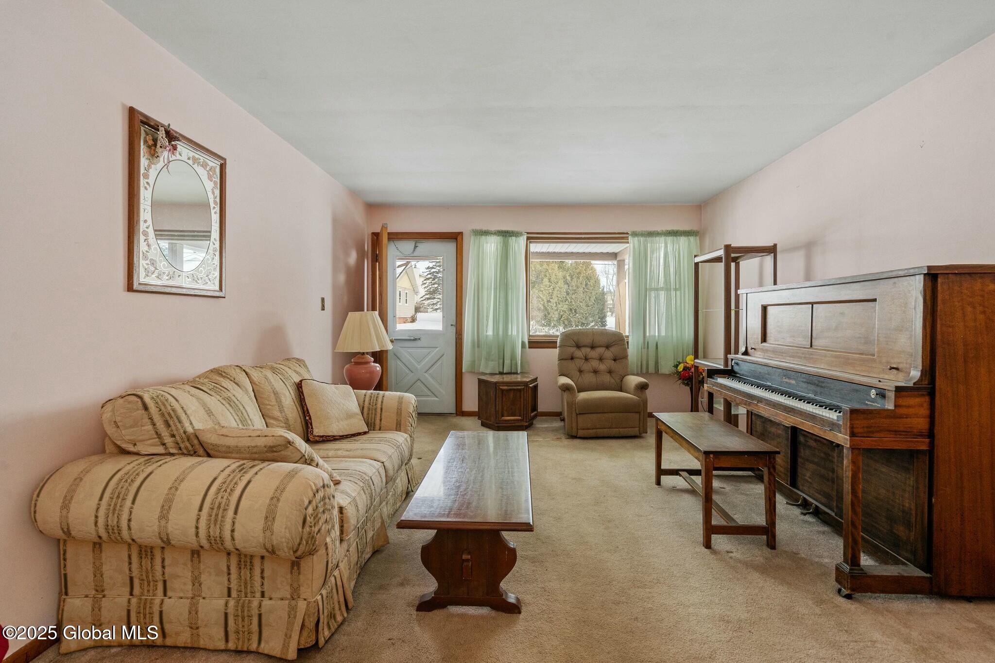 21 Julia Street, Amsterdam, New York image 9