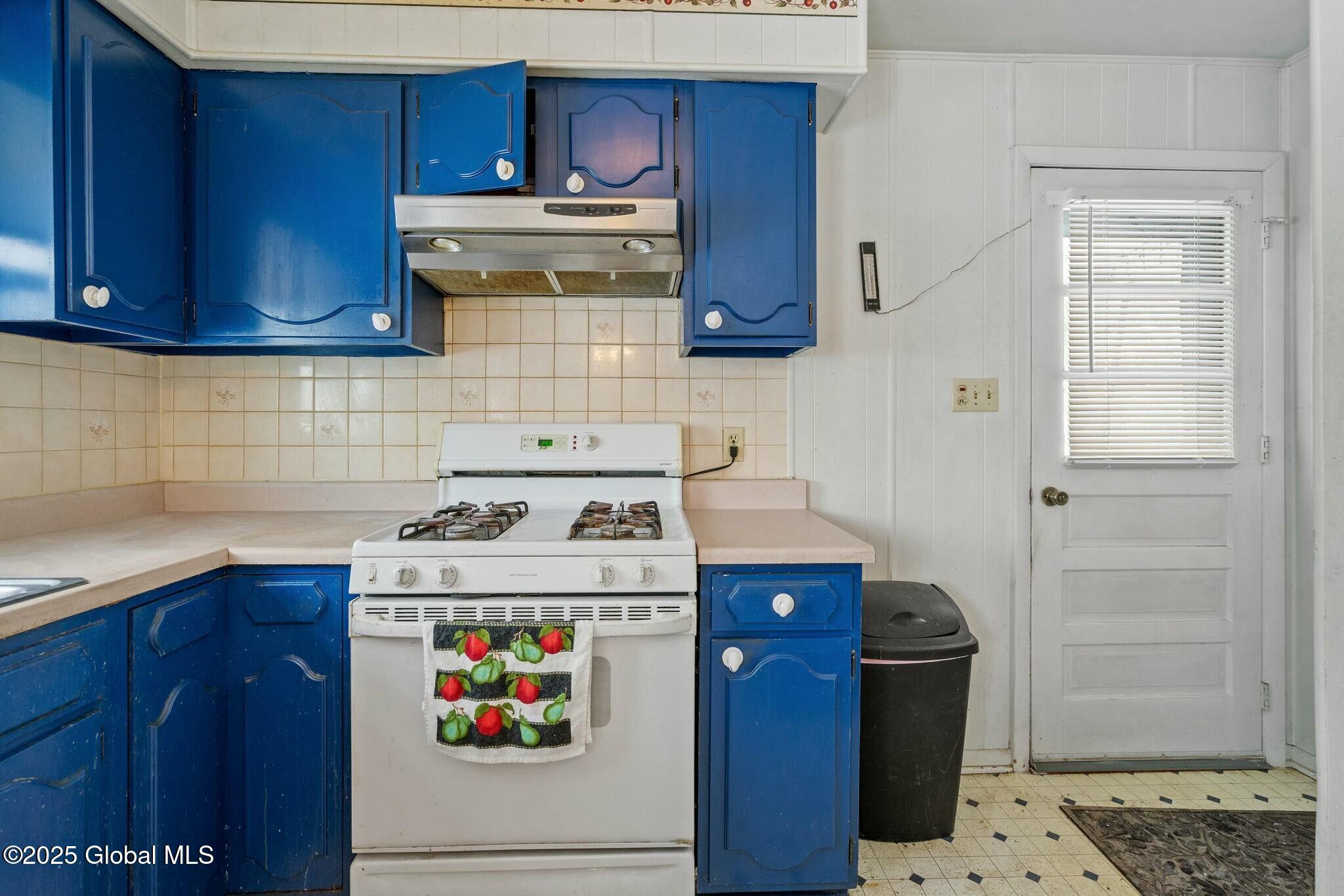 21 Julia Street, Amsterdam, New York image 19
