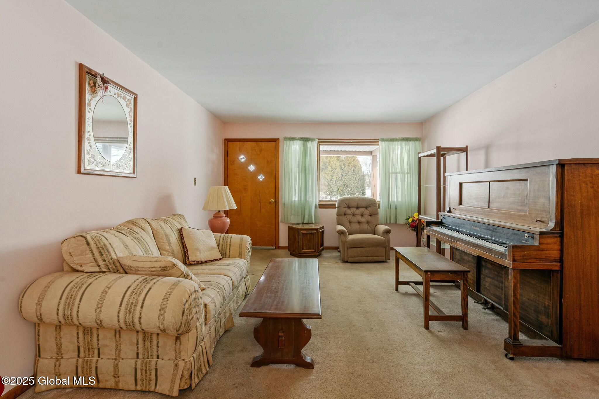 21 Julia Street, Amsterdam, New York image 12