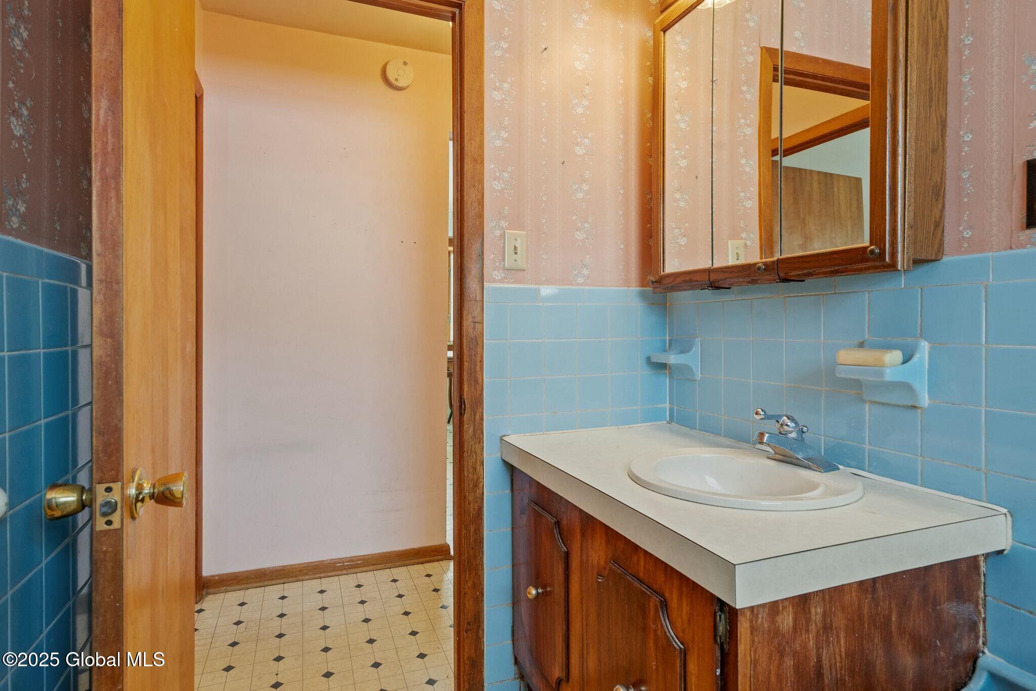 21 Julia Street, Amsterdam, New York image 22