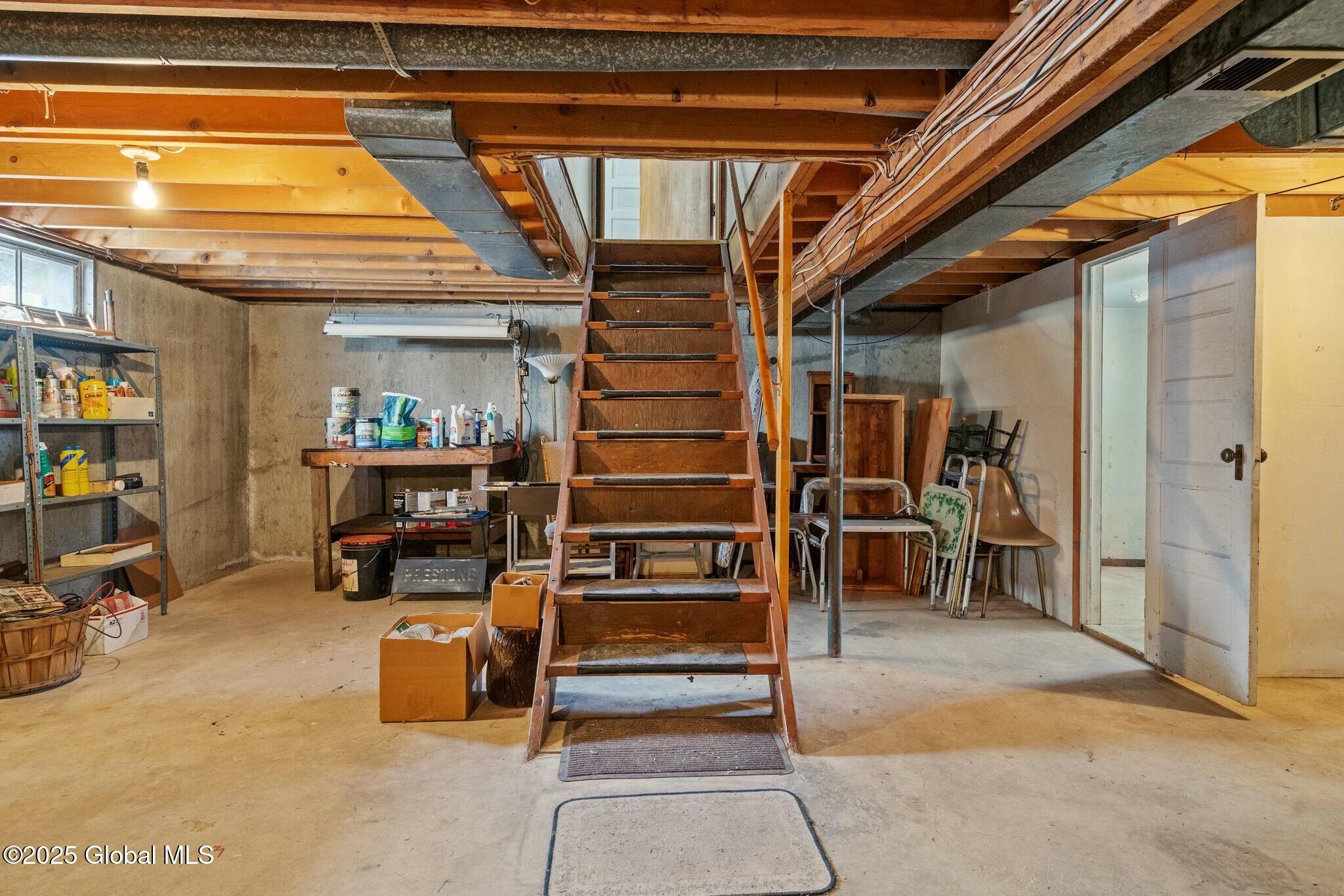 21 Julia Street, Amsterdam, New York image 33