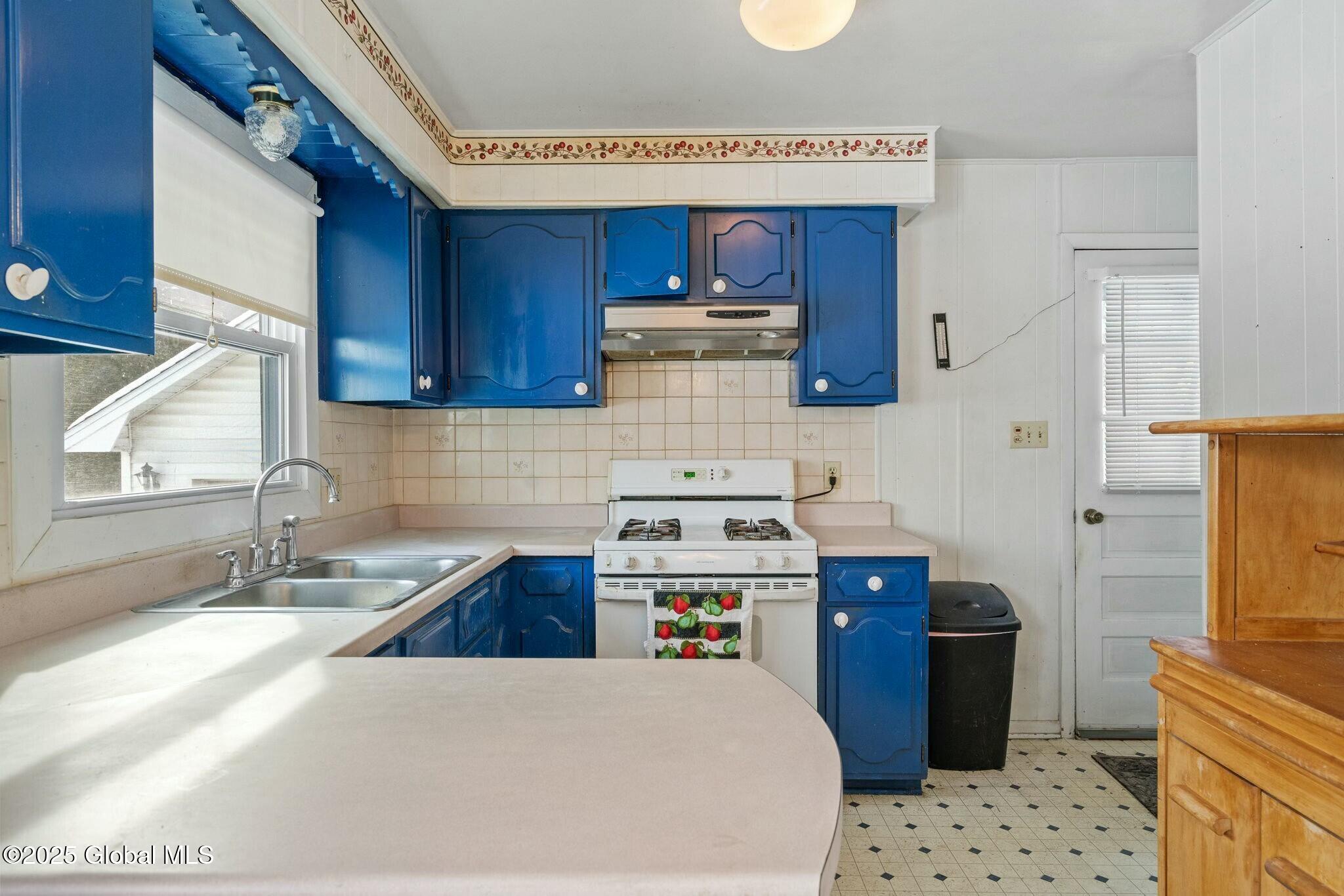 21 Julia Street, Amsterdam, New York image 20