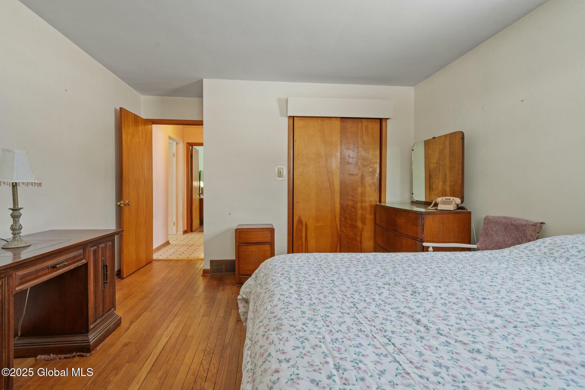 21 Julia Street, Amsterdam, New York image 25