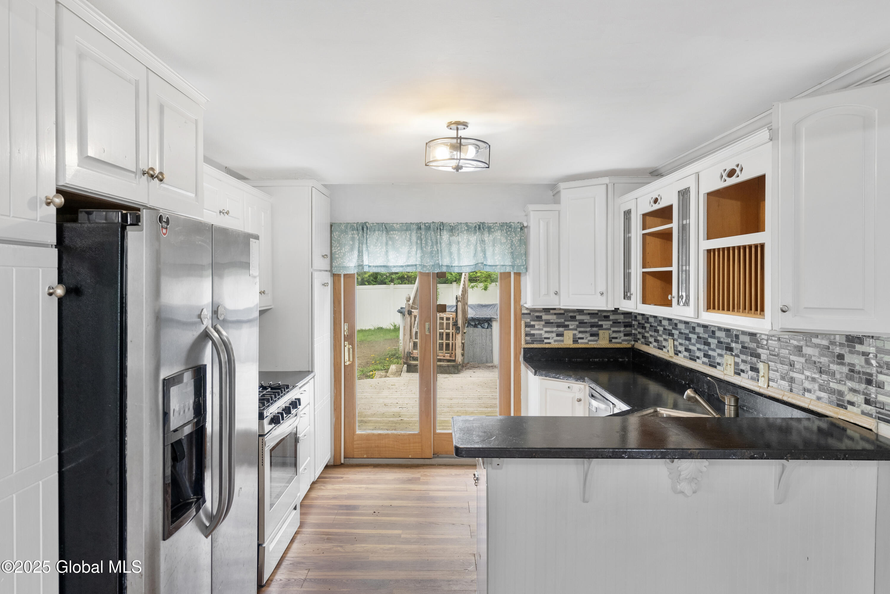 7 Glennon Road, Latham, New York image 5