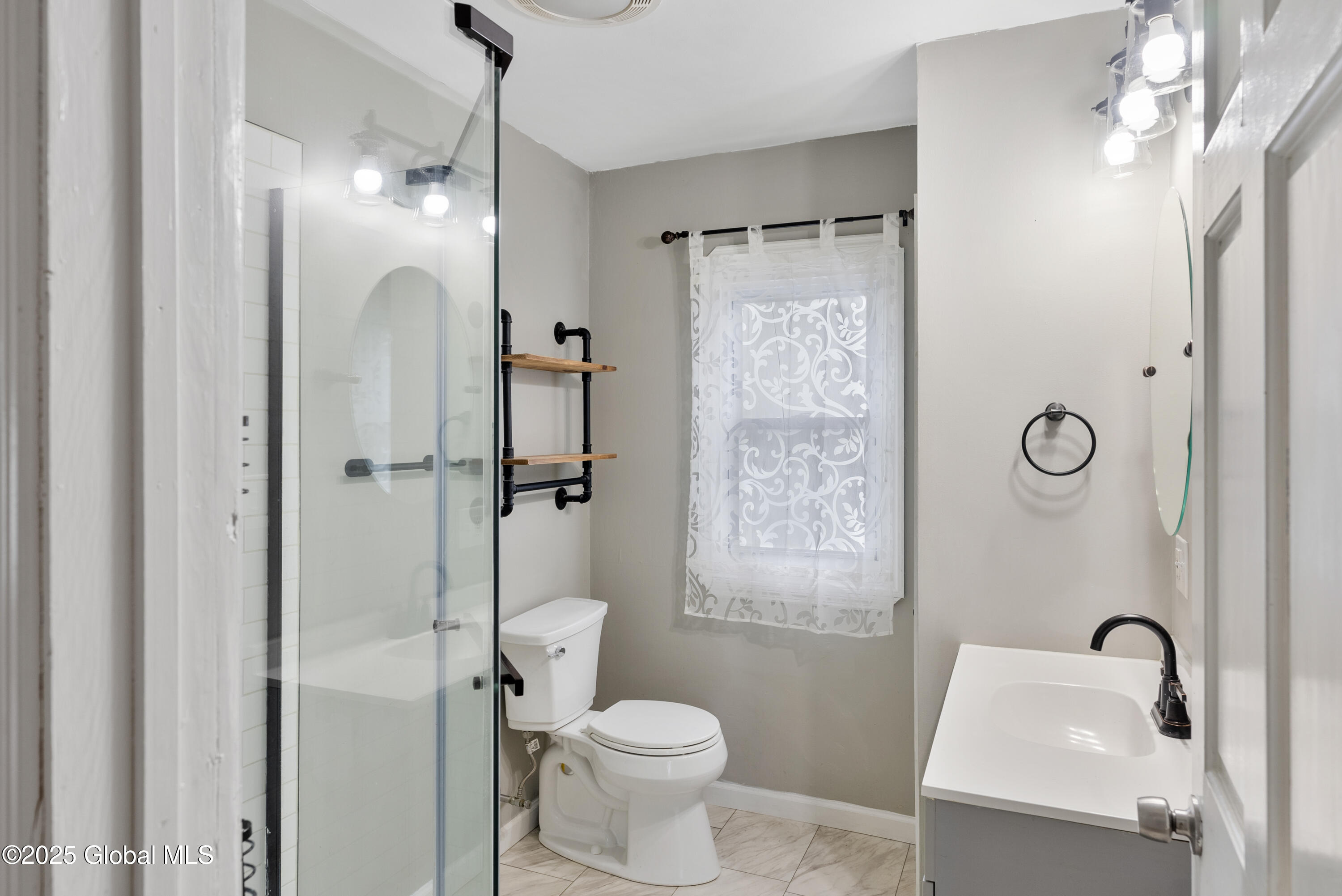 7 Glennon Road, Latham, New York image 10
