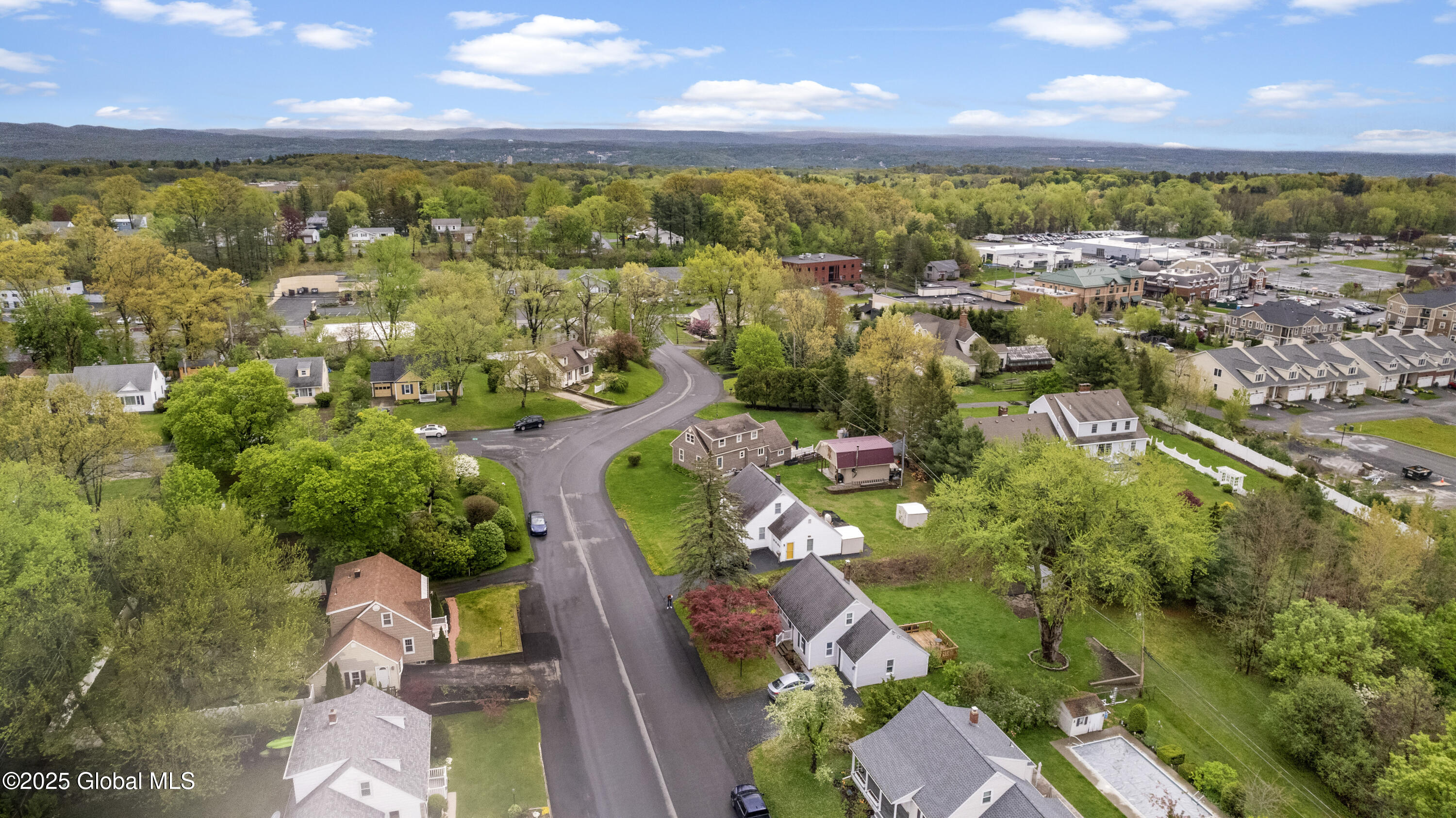 7 Glennon Road, Latham, New York image 33