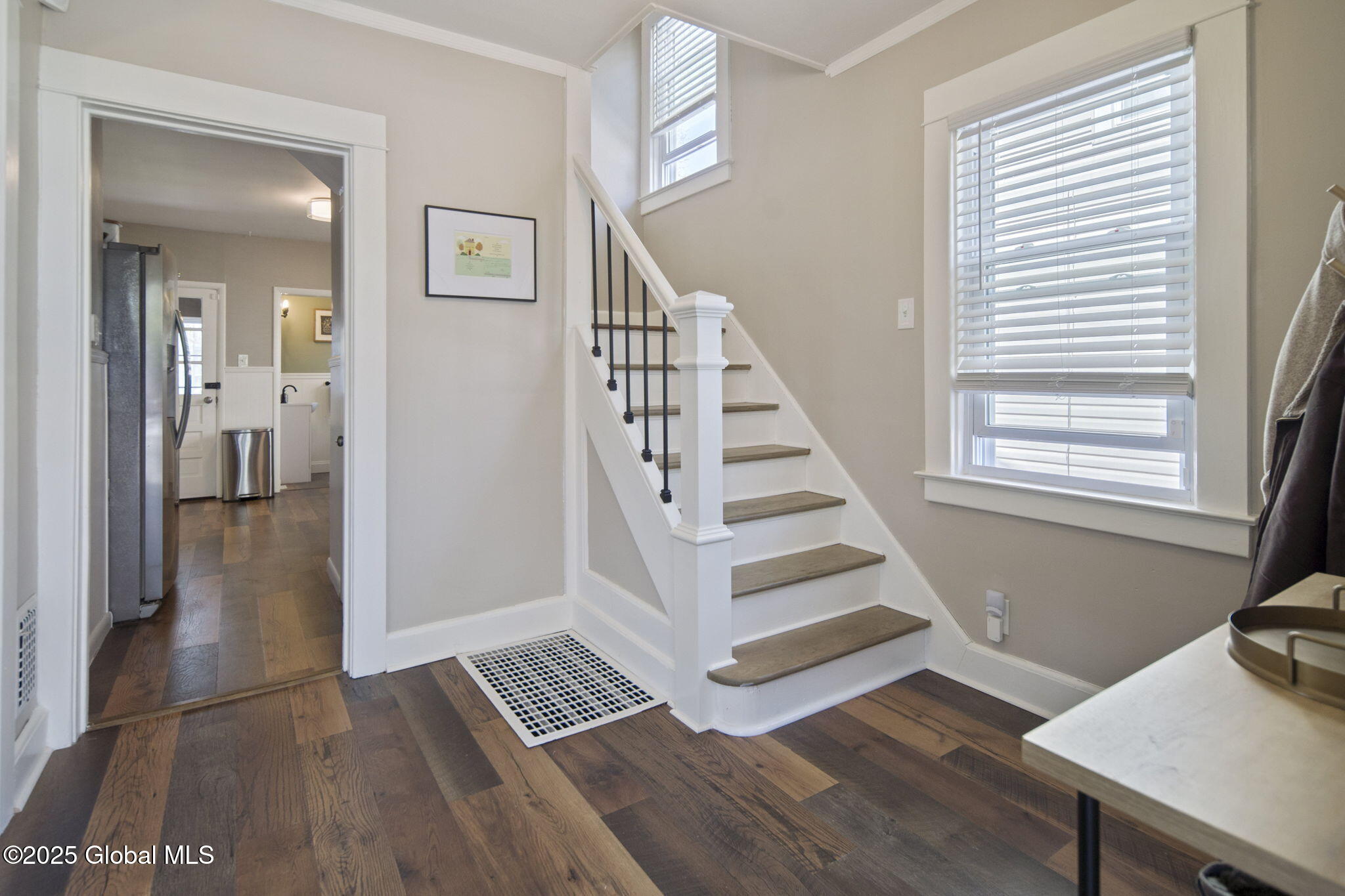 1051 Keyes Avenue, Schenectady, New York image 6