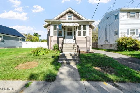 Photo of 105 Kenosha Street, Albany, NY 12209 (MLS # 202527561)