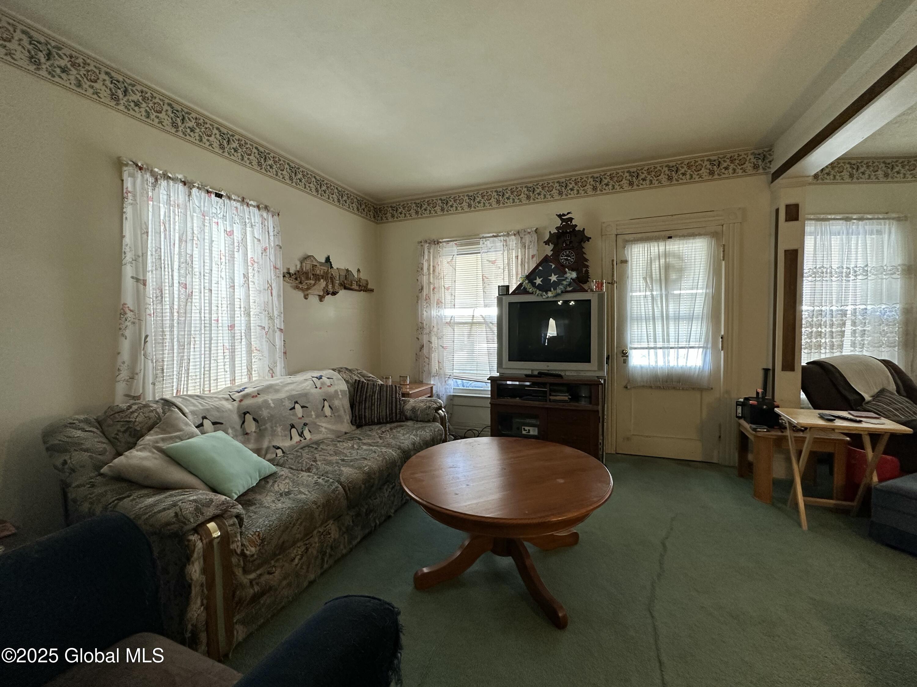 13 Darwin Avenue, Glens Falls, New York image 6