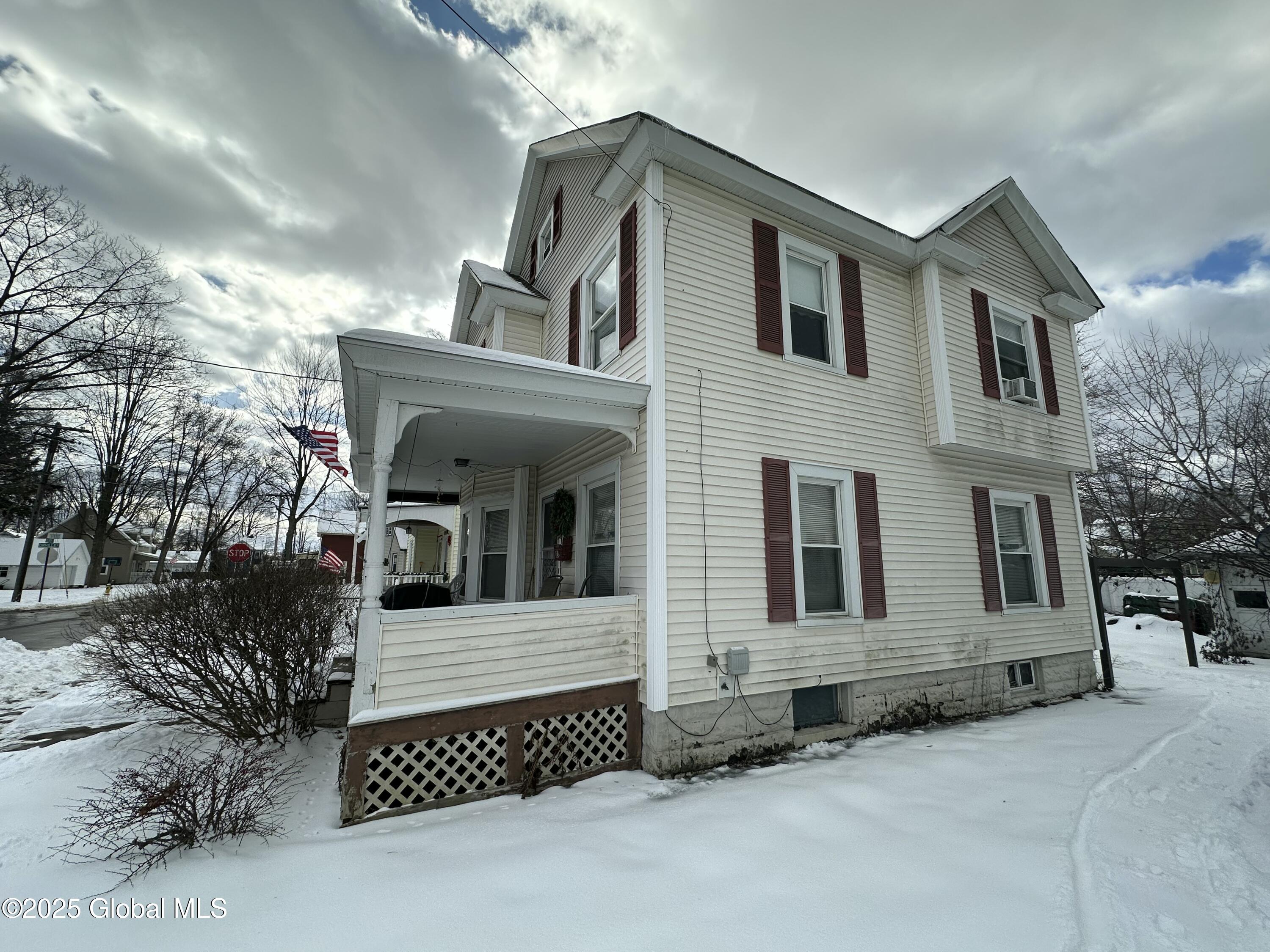 13 Darwin Avenue, Glens Falls, New York image 11