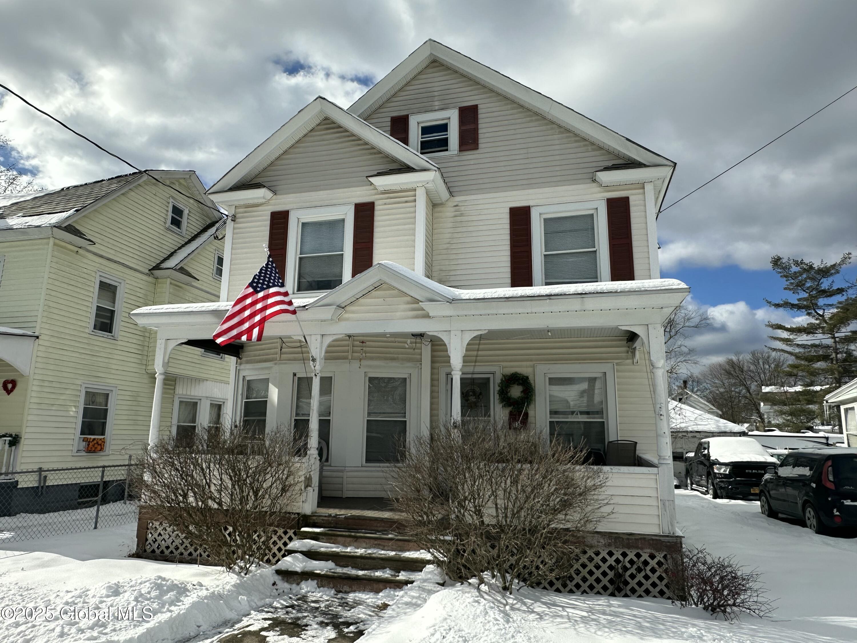13 Darwin Avenue, Glens Falls, New York image 2